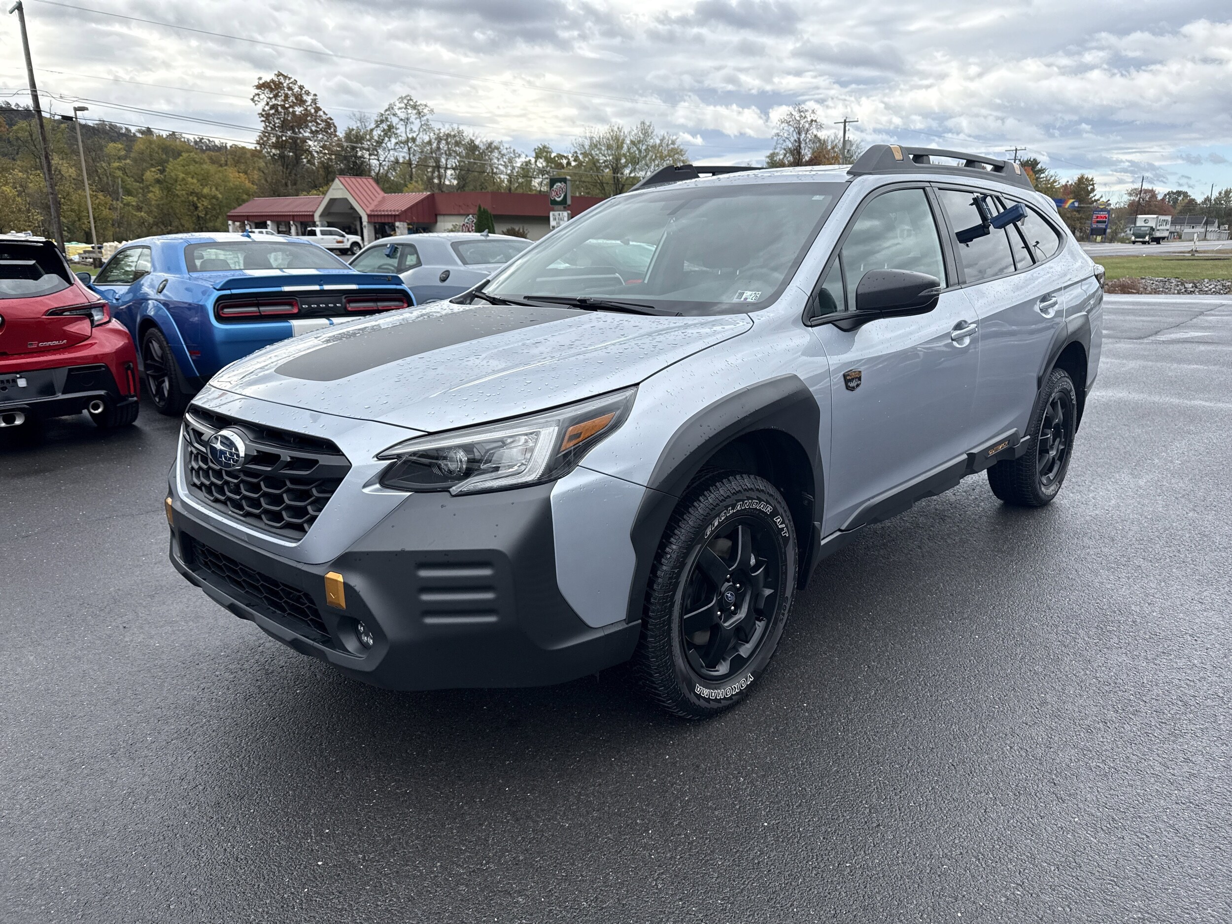 2022 Subaru Outback Wilderness photo 2