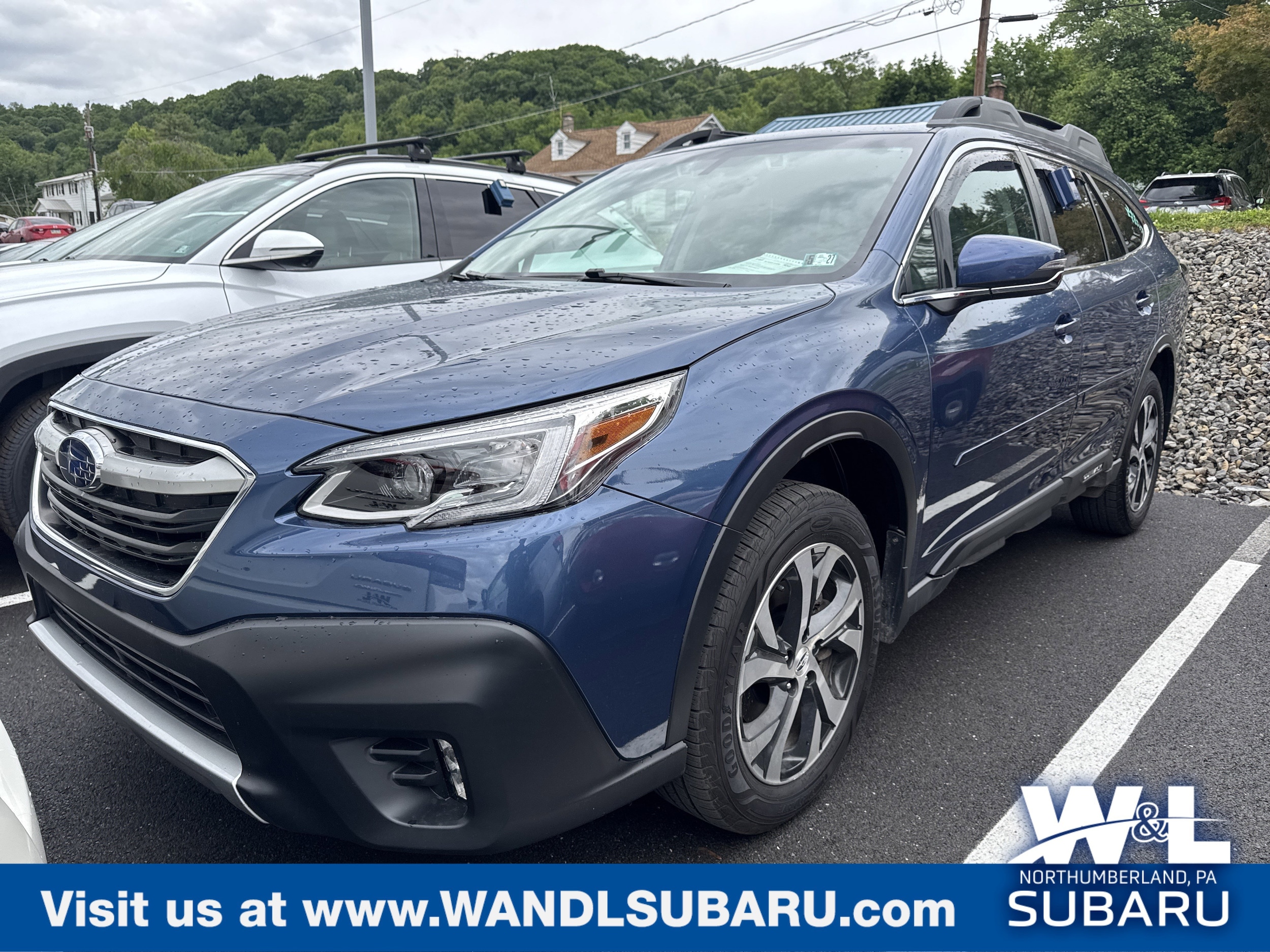 2020 Subaru Outback Limited's photo