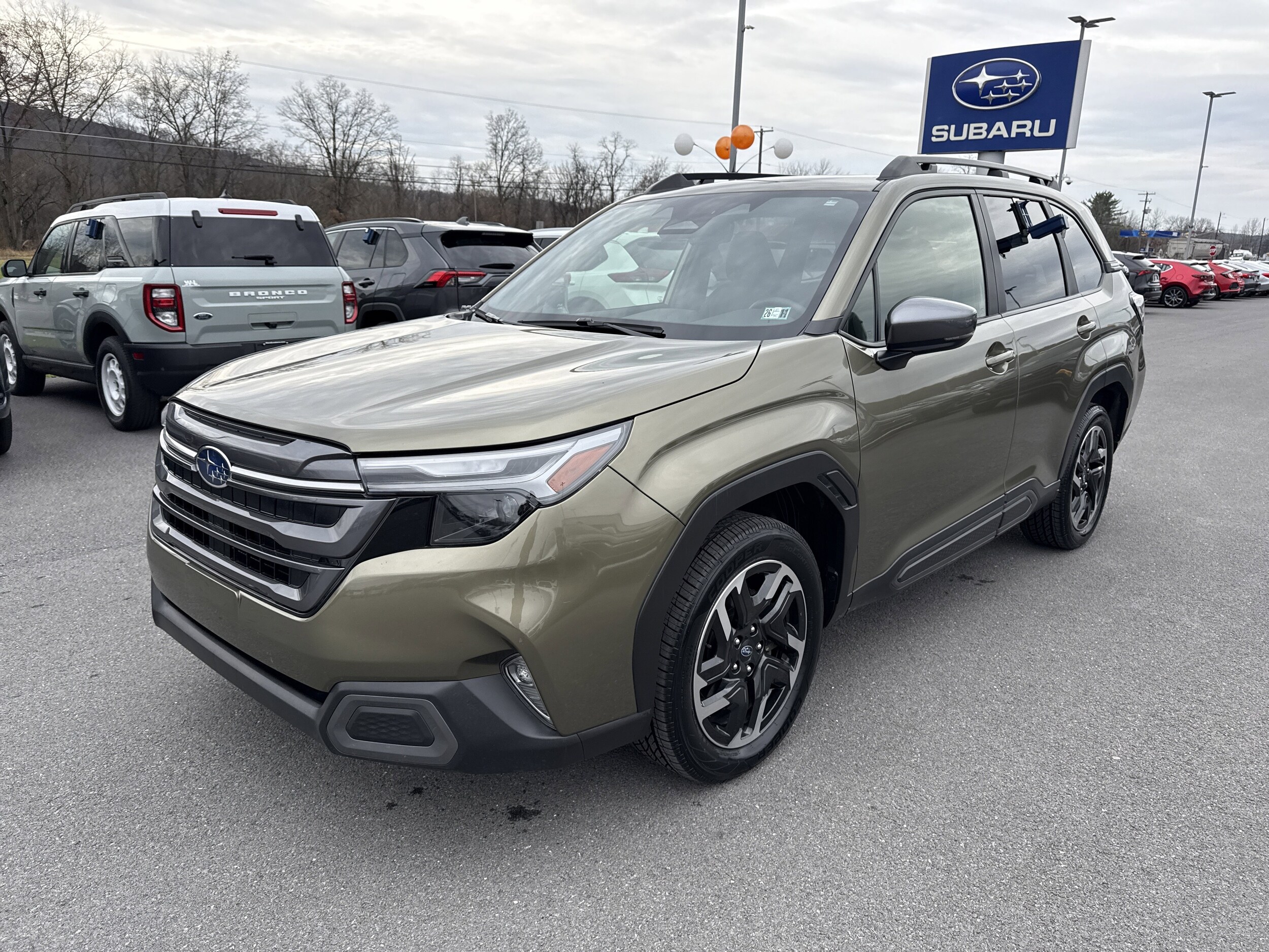 2025 Subaru Forester Limited photo 2