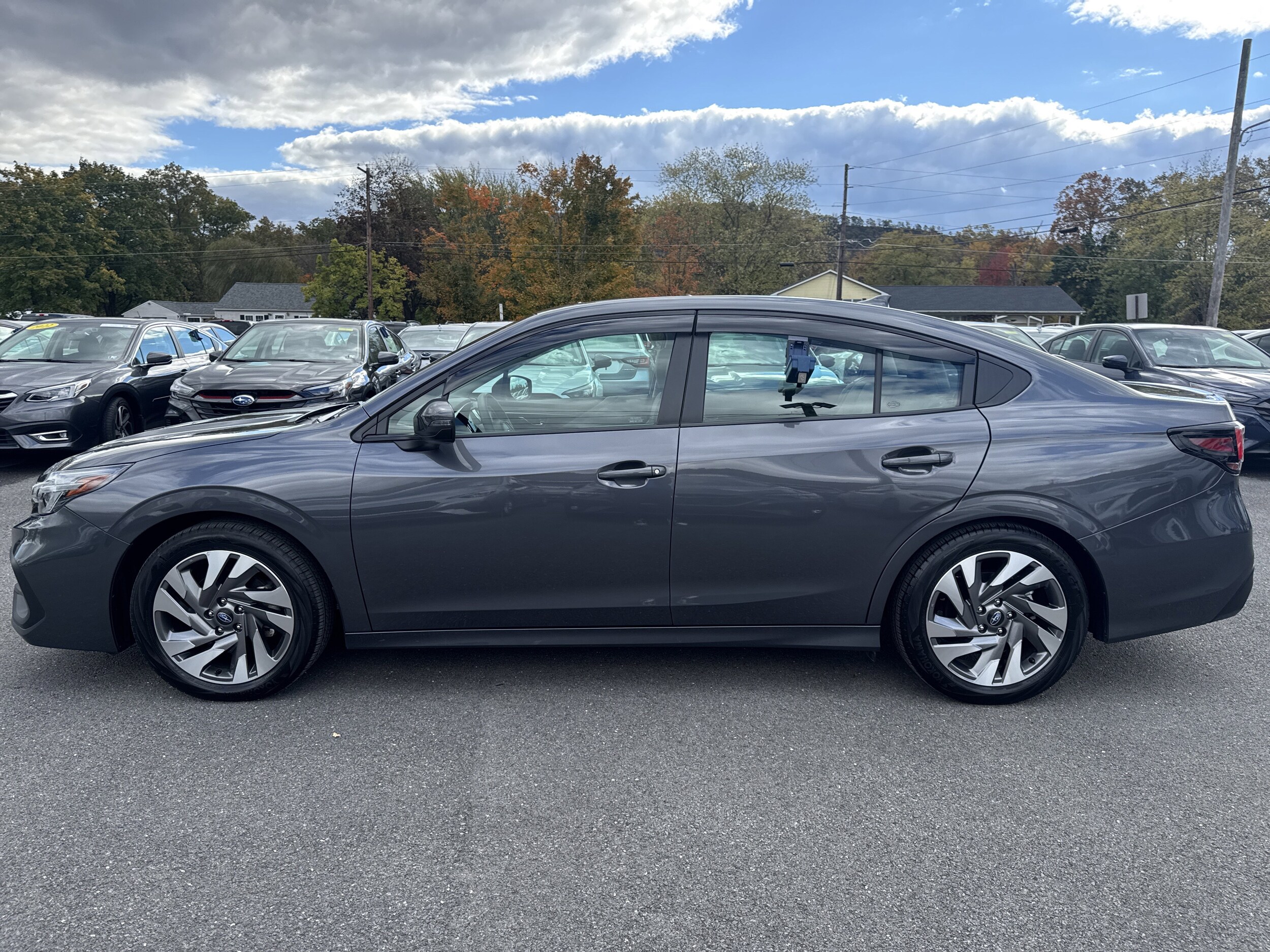 2025 Subaru Legacy Limited photo 3