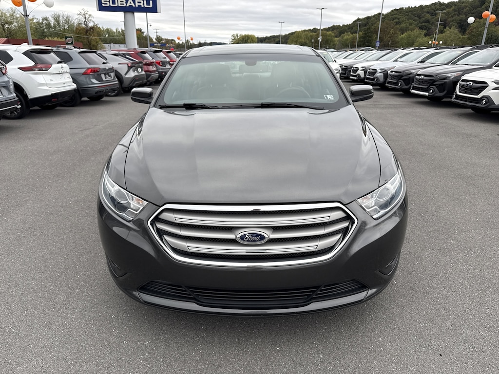 Used 2015 Ford Taurus SEL Sedan