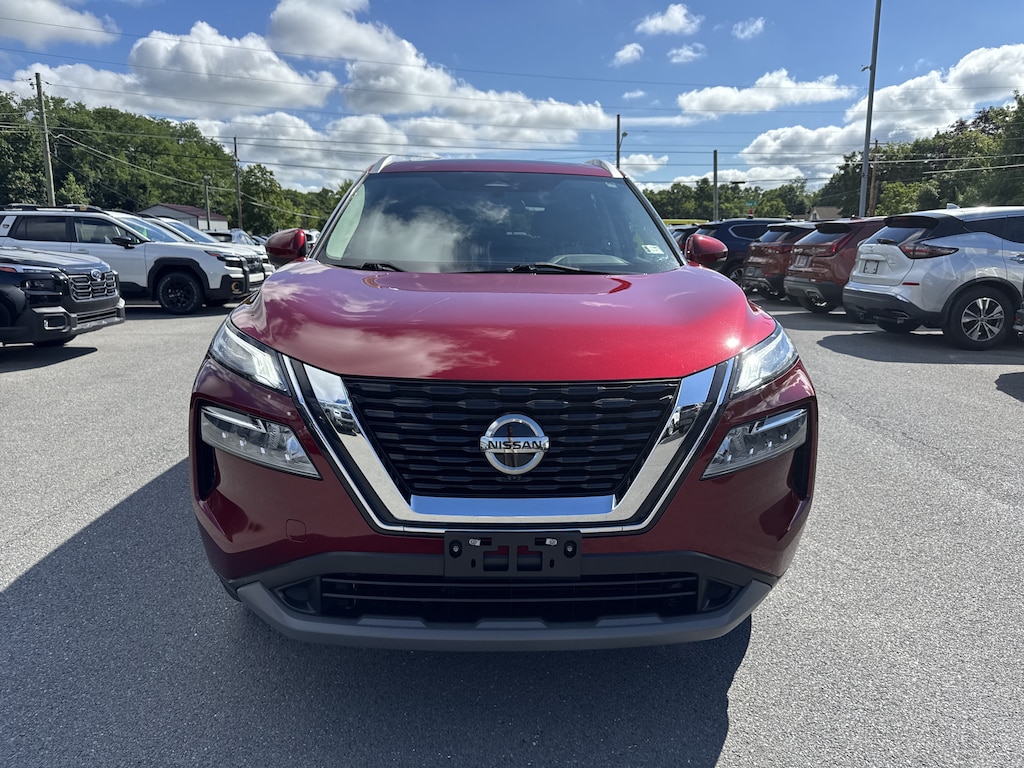 Used 2021 Nissan Rogue SV SUV