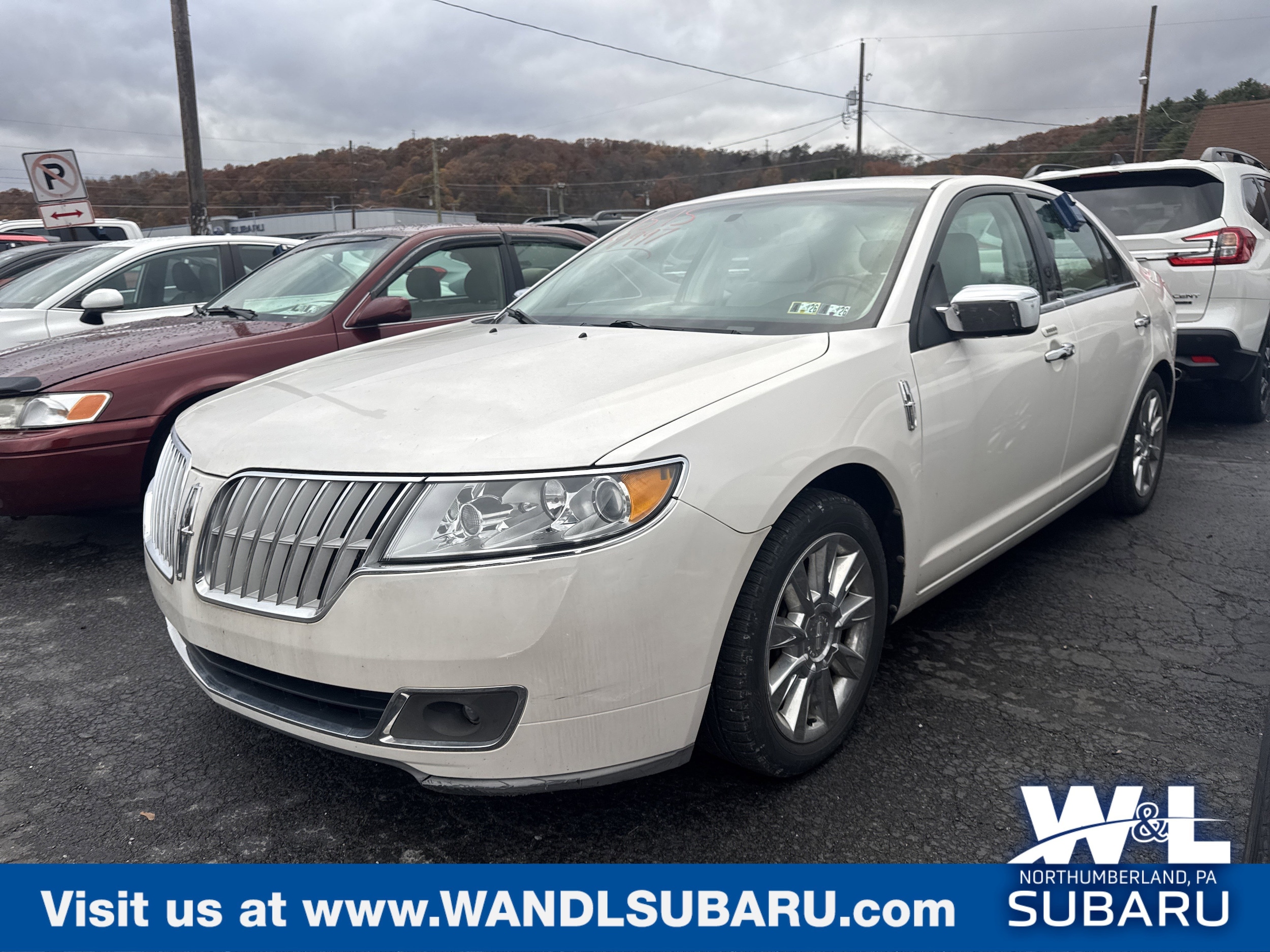 2012 Lincoln MKZ Base's photo