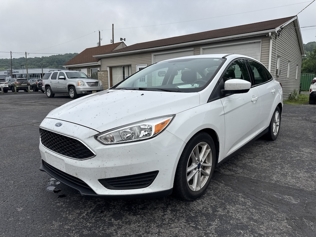 Used 2018 Ford Focus SE Sedan