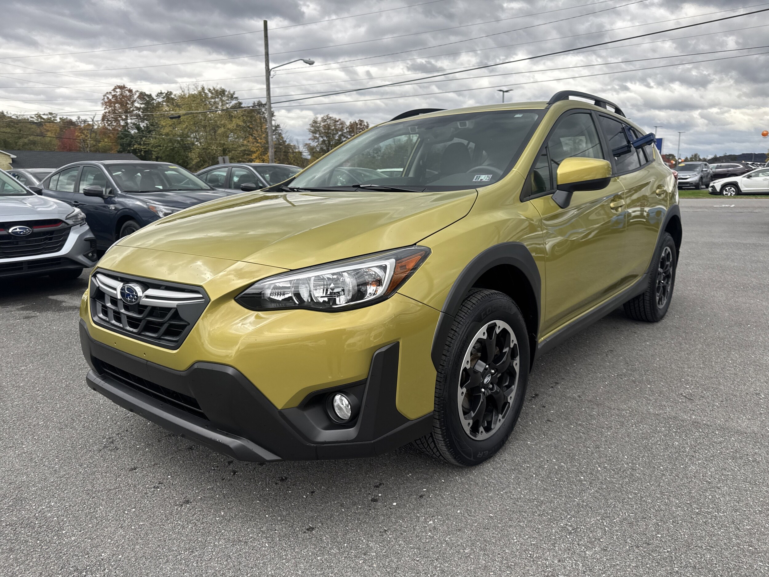 2021 Subaru Crosstrek Premium photo 3