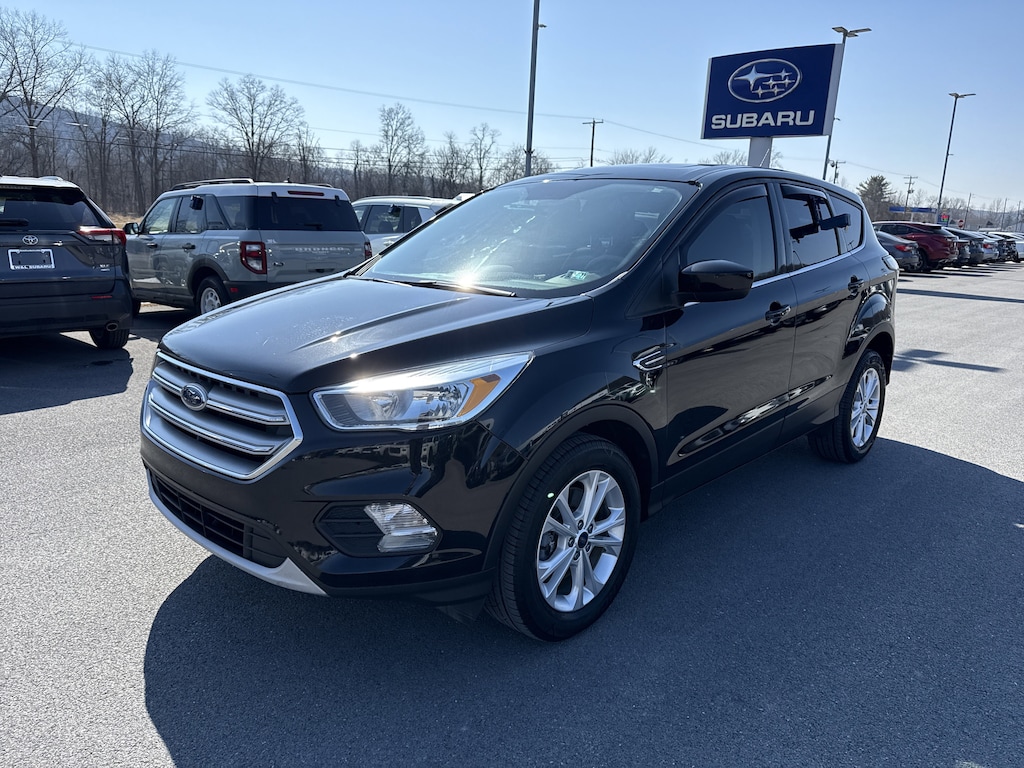 Used 2017 Ford Escape SE SUV