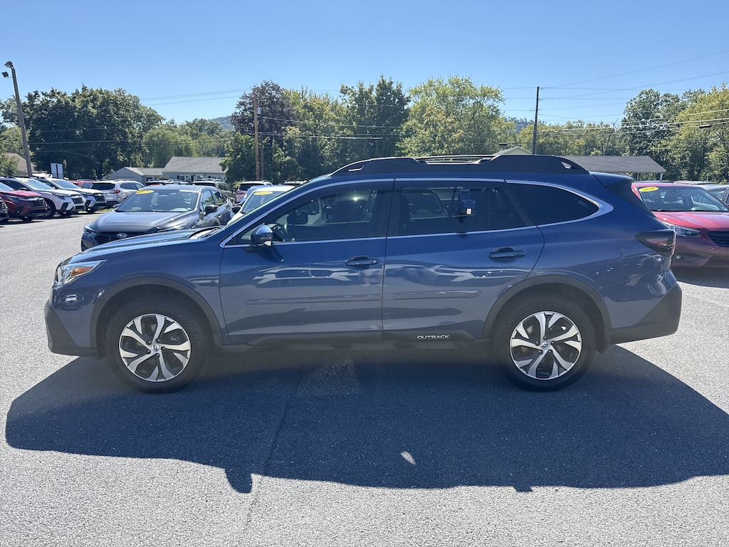 Used 2020 Subaru Outback Limited W/Moonroof/Nav SUV
