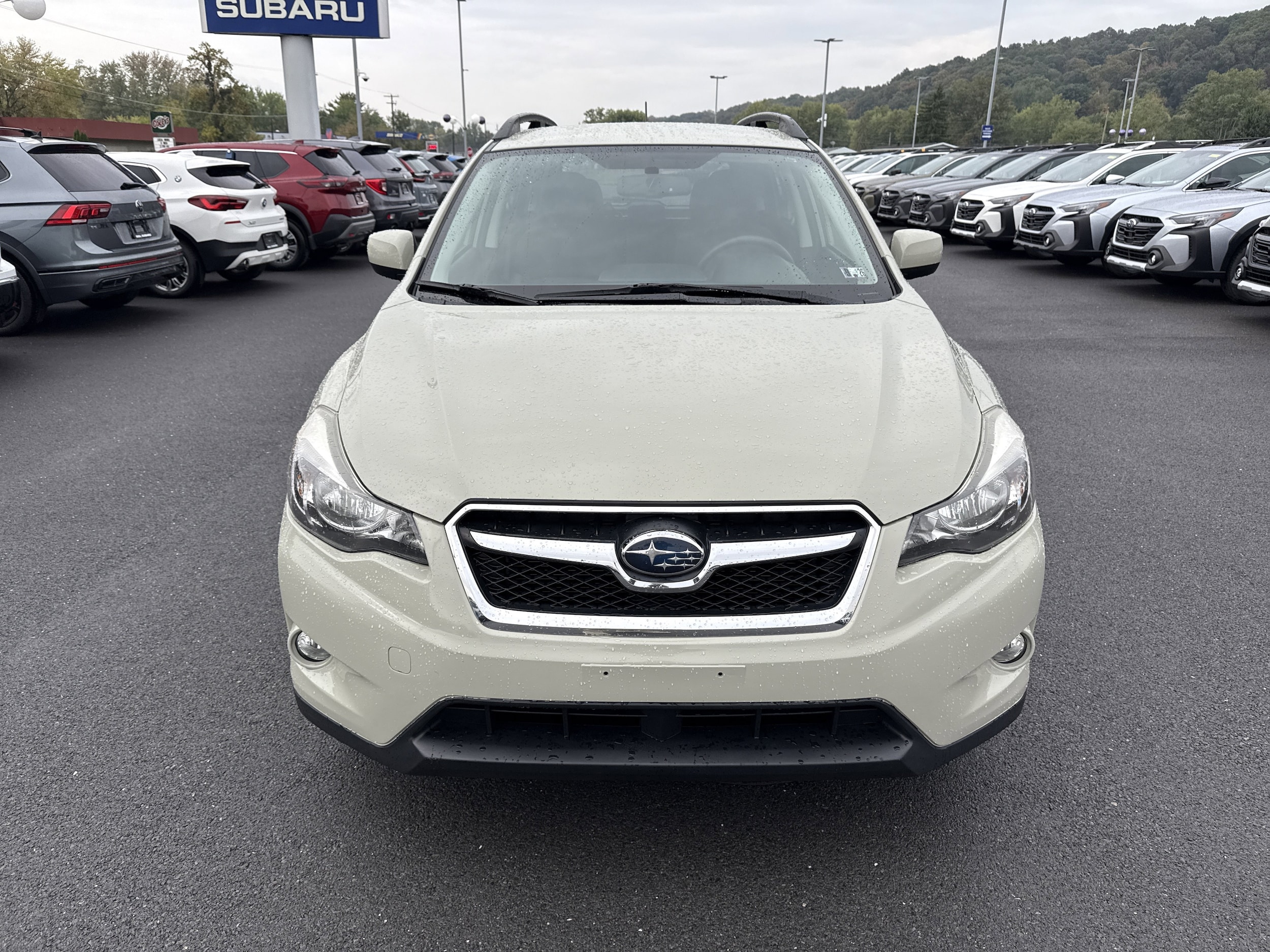 2013 Subaru Crosstrek Limited photo 2