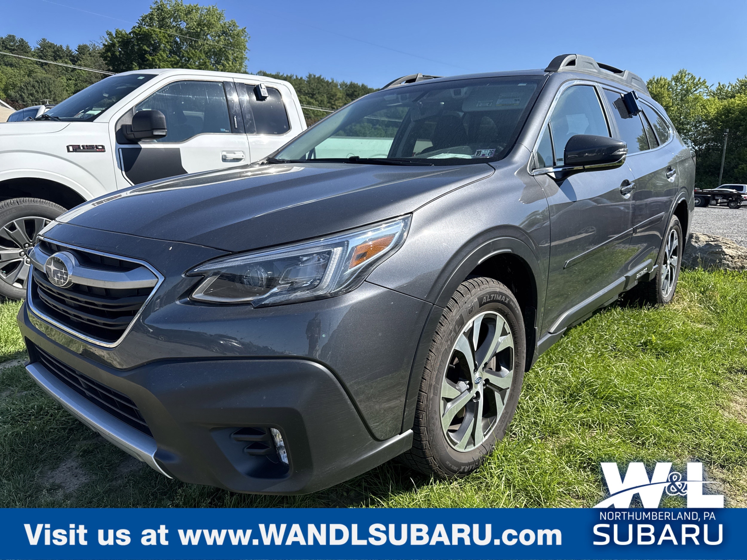 2021 Subaru Outback Limited's photo