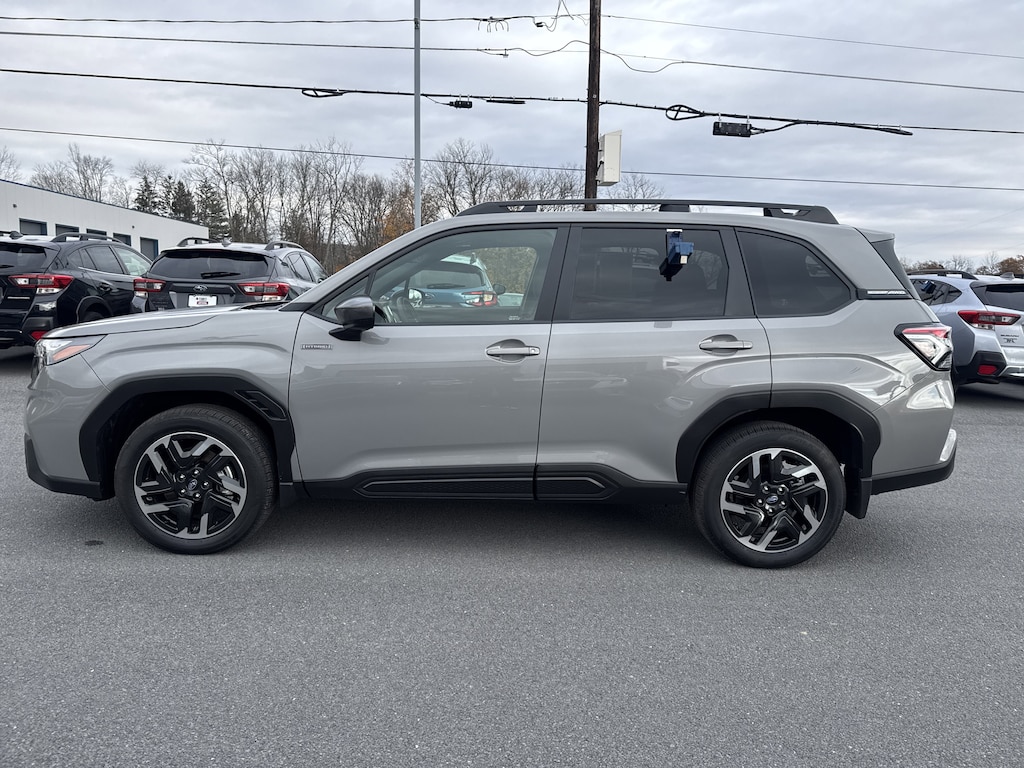 Certified 2025 Subaru Forester Premium Hybrid W/BSD/Rcta/PRG SUV