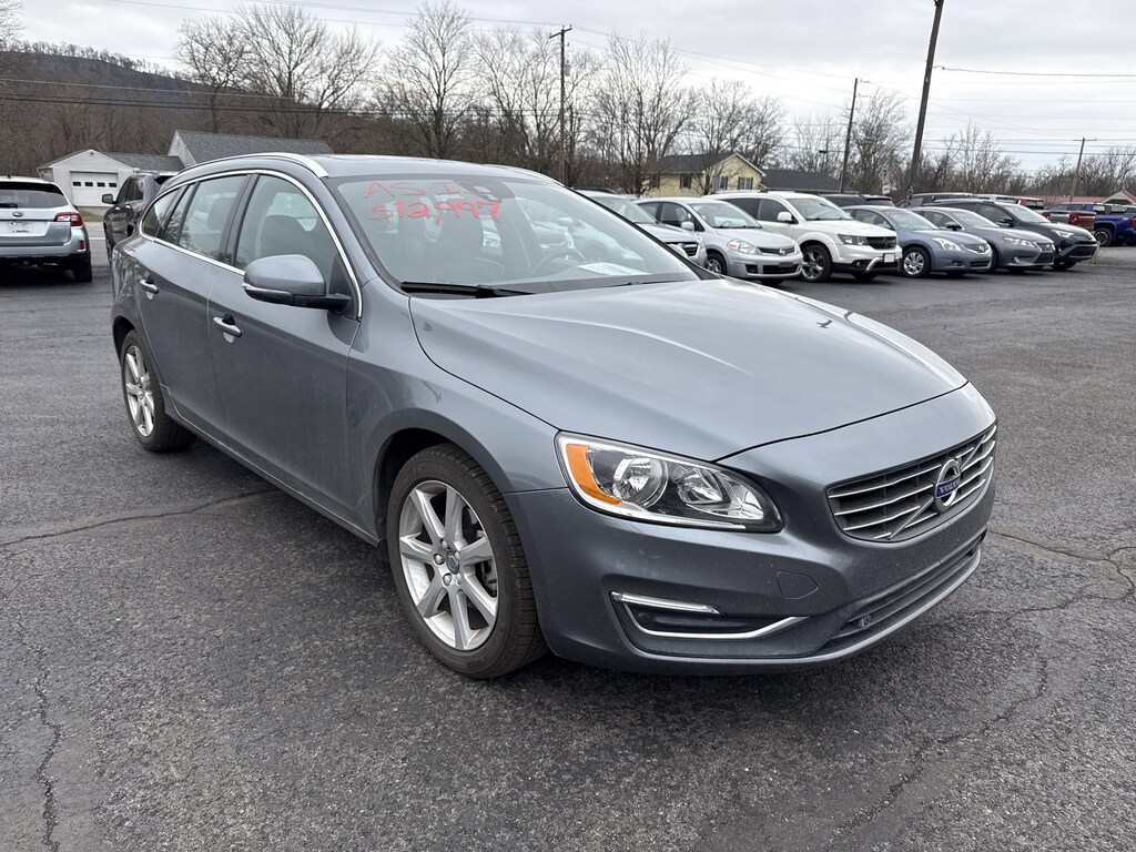 Used 2016 Volvo V60 T5 Drive-E Premier Wagon