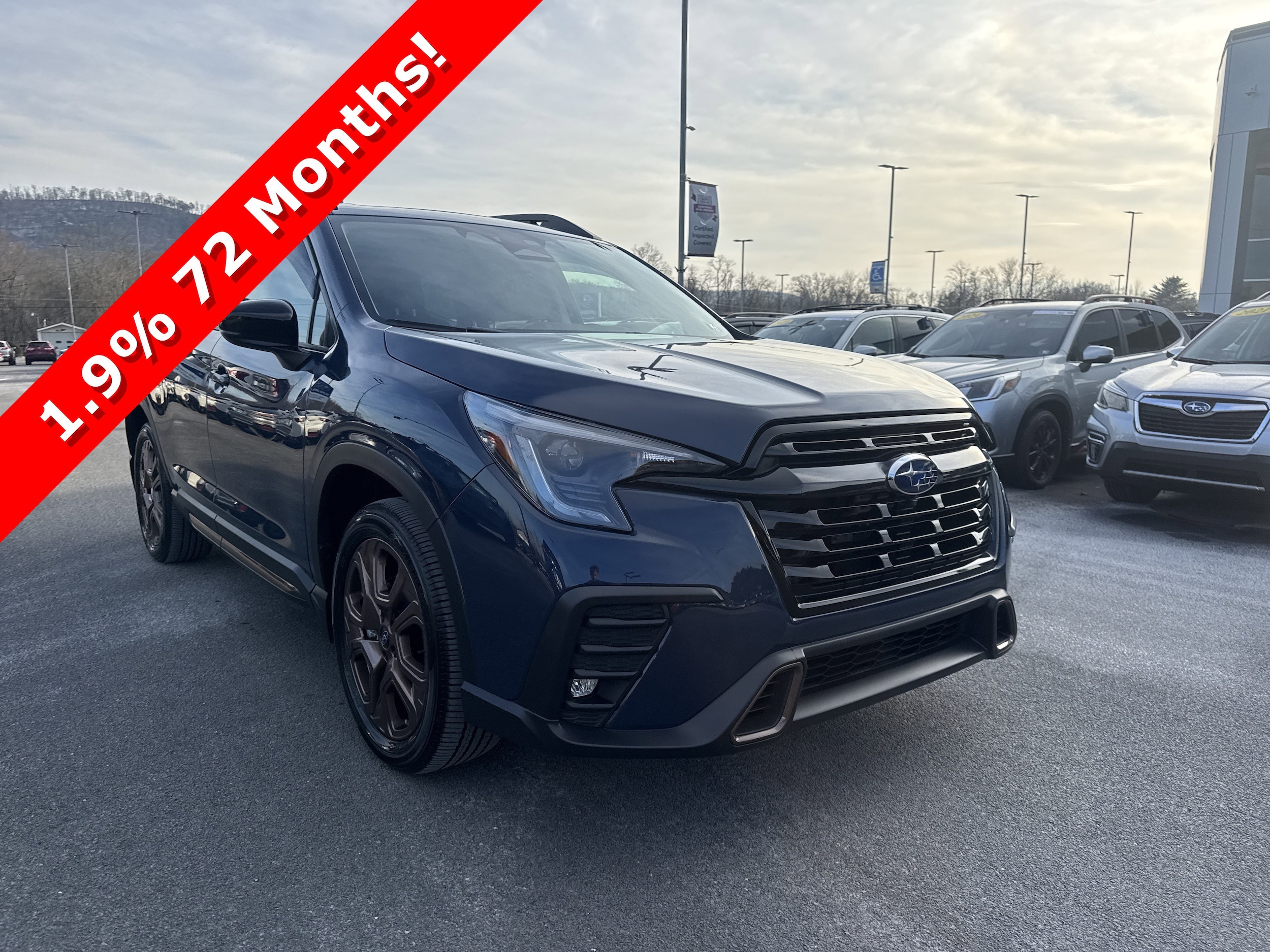 2025 Subaru Ascent Bronze Edition's photo