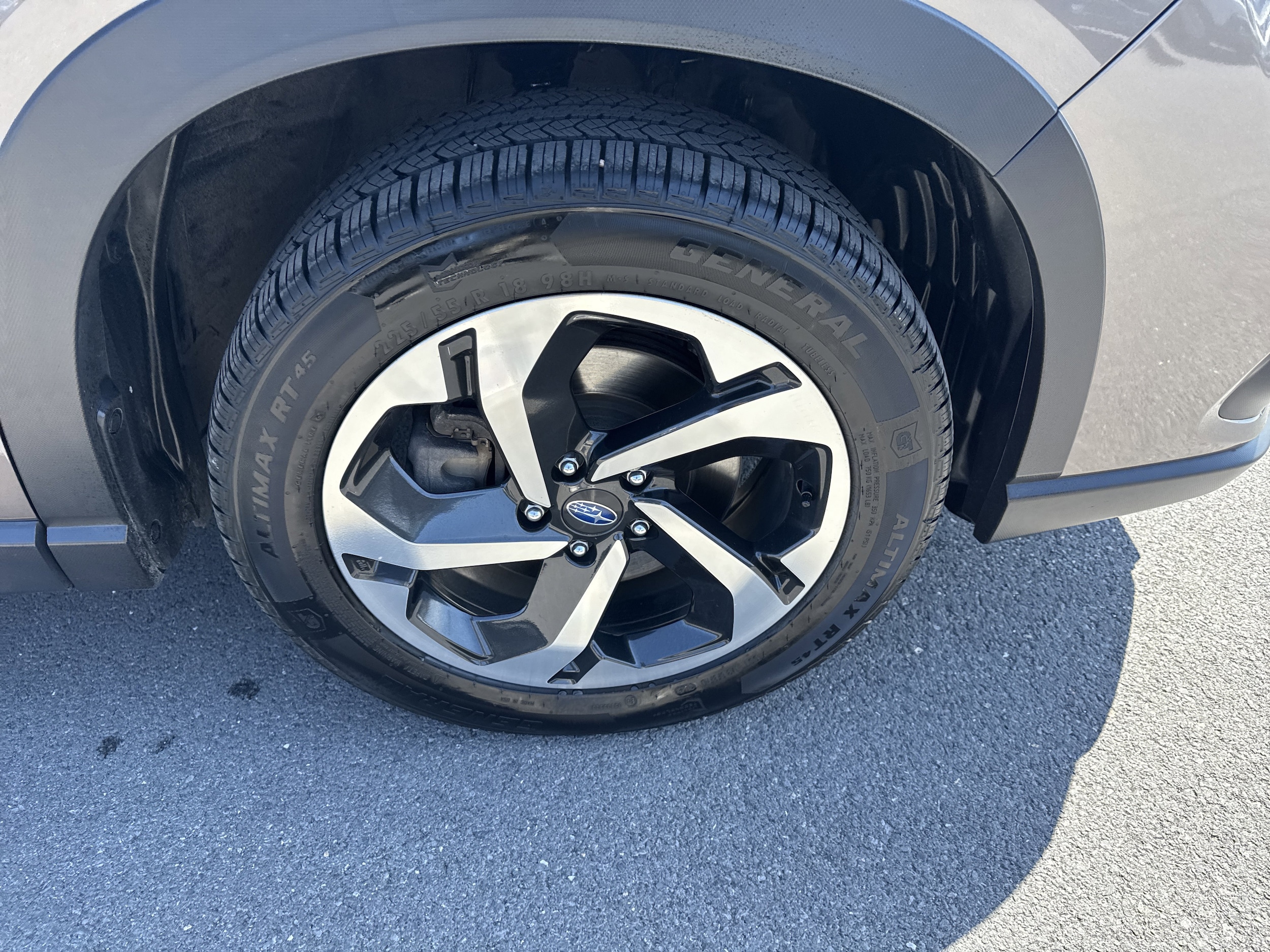 2024 Subaru Forester Touring - Photo 9