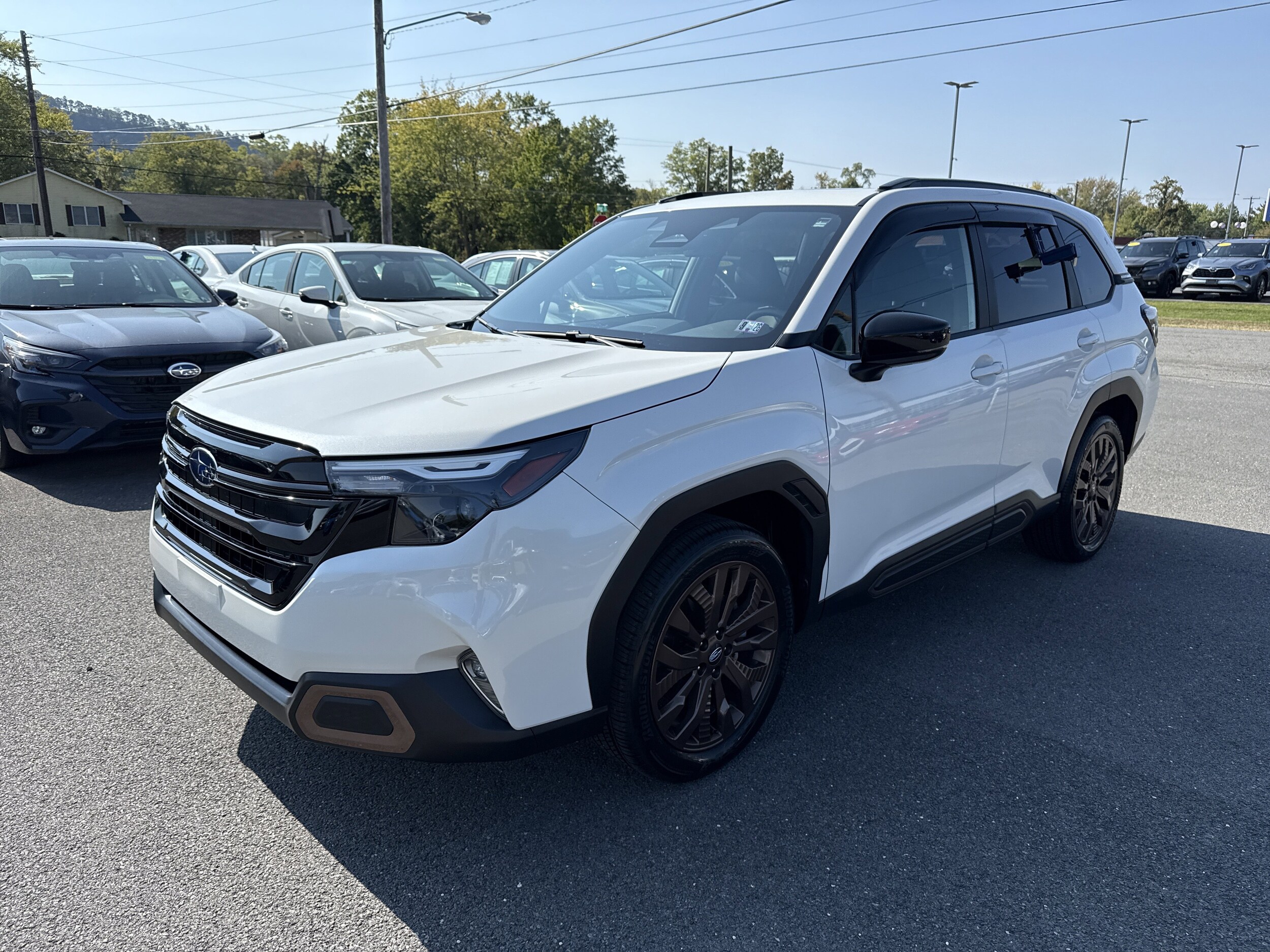 2025 Subaru Forester Sport photo 2
