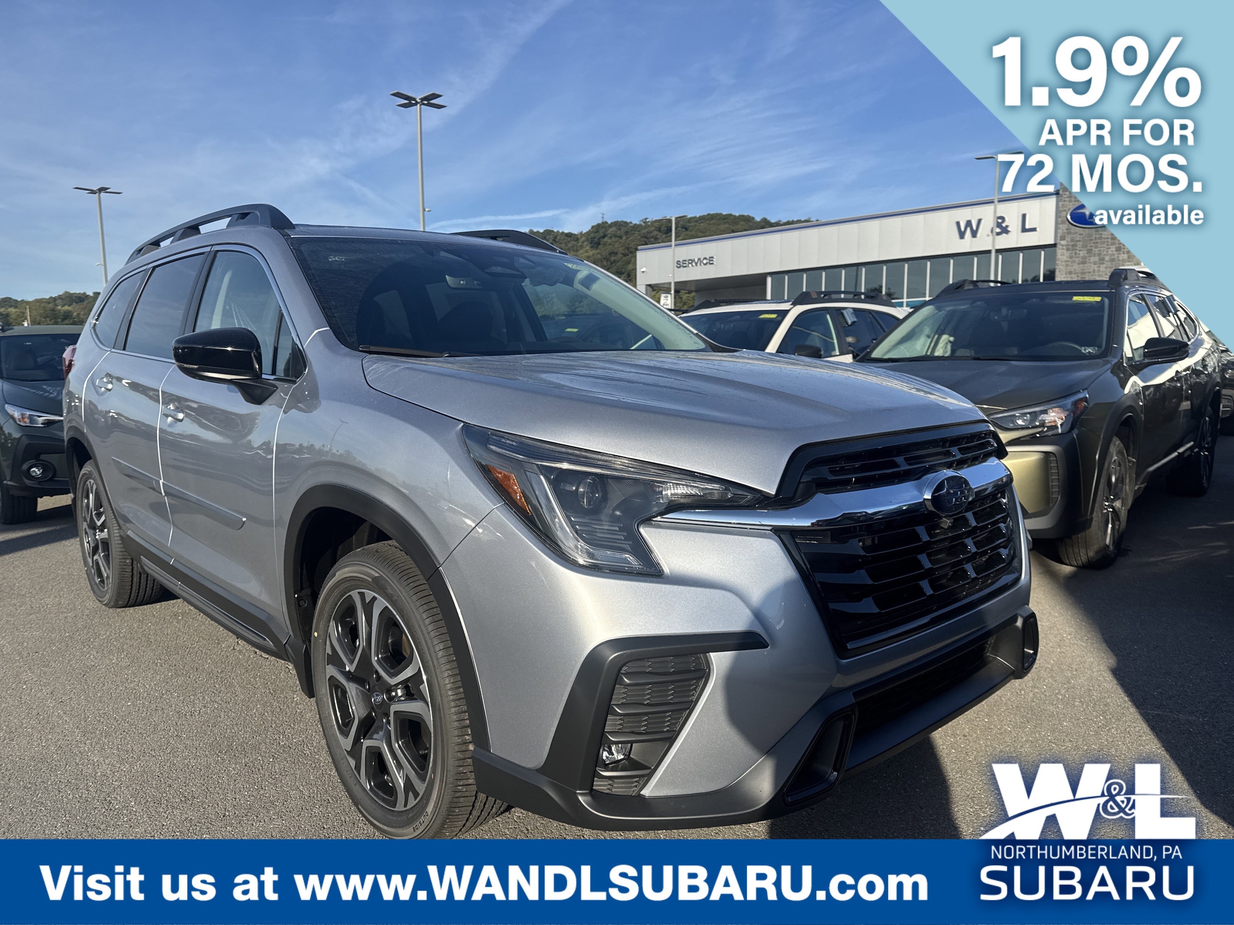2025 Subaru Ascent Limited's photo