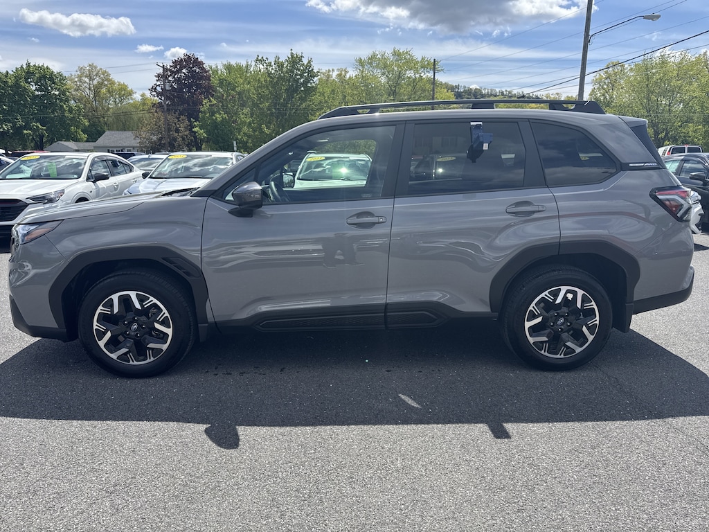 Certified 2025 Subaru Forester Premium W BSD/Rcta/PRG SUV