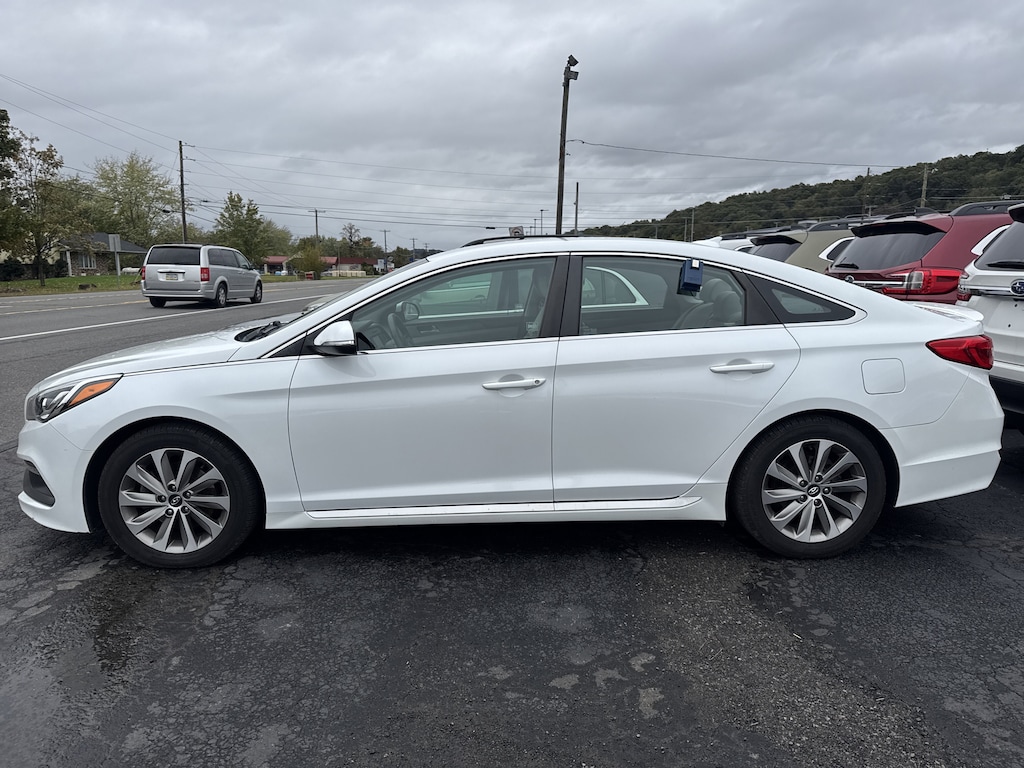 Used 2017 Hyundai Sonata Sport Sedan