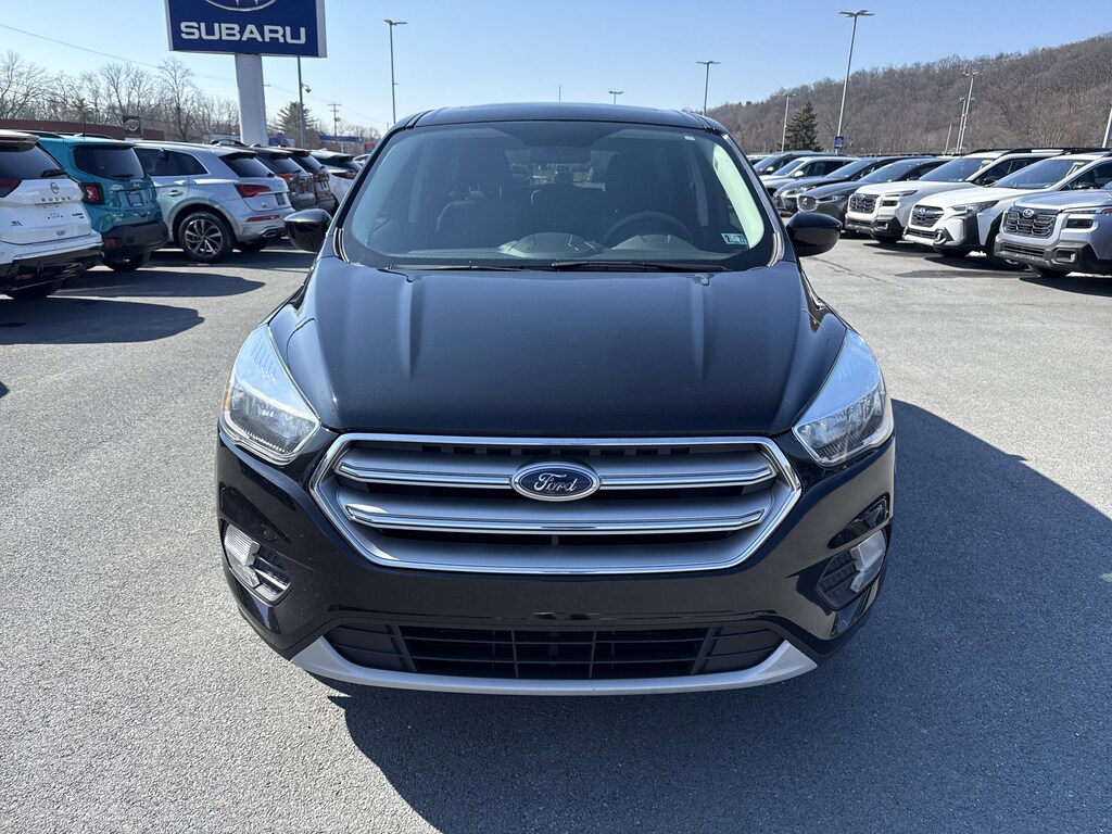 Used 2017 Ford Escape SE SUV