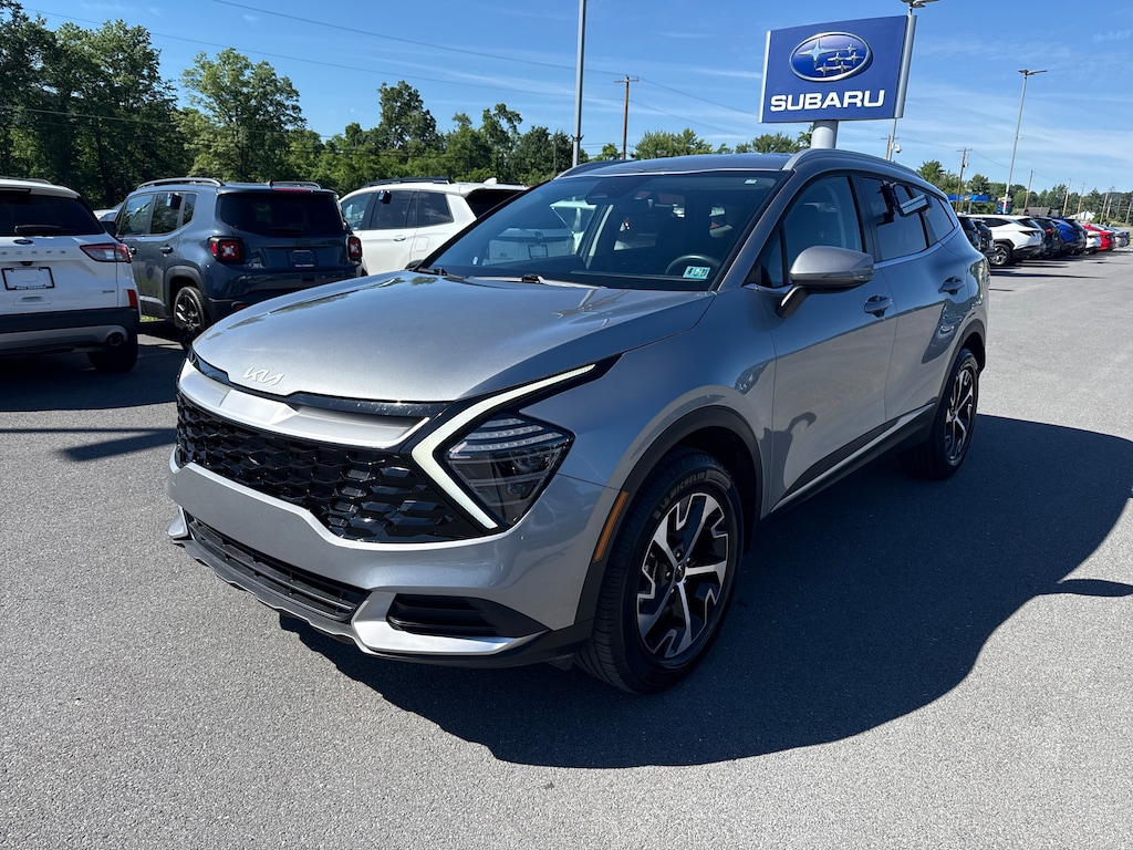 Used 2024 Kia Sportage EX SUV