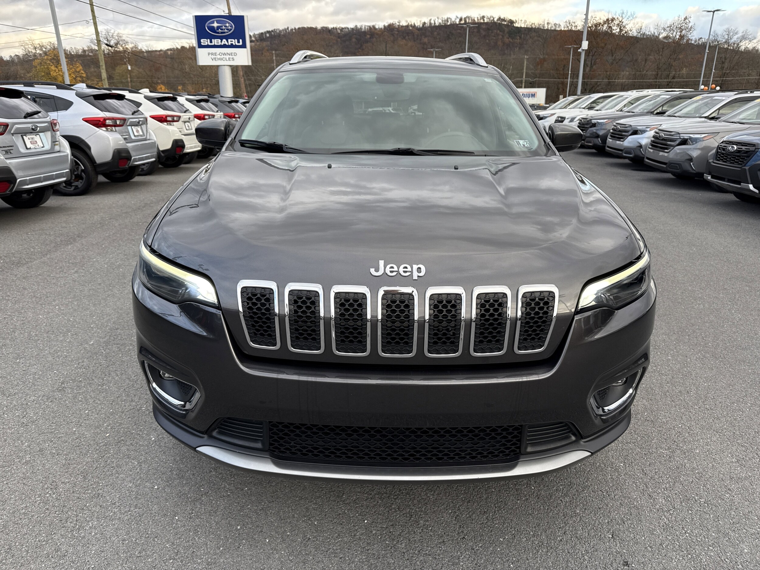 2020 Jeep Cherokee Limited photo 2