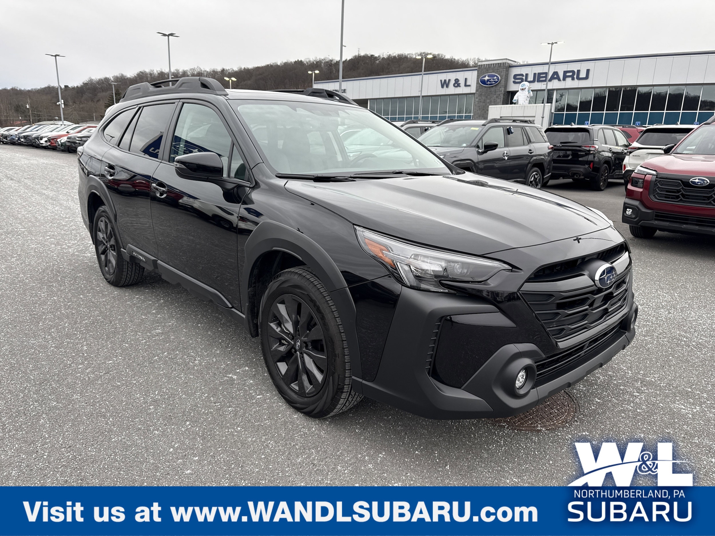 2025 Subaru Outback Onyx Edition's photo