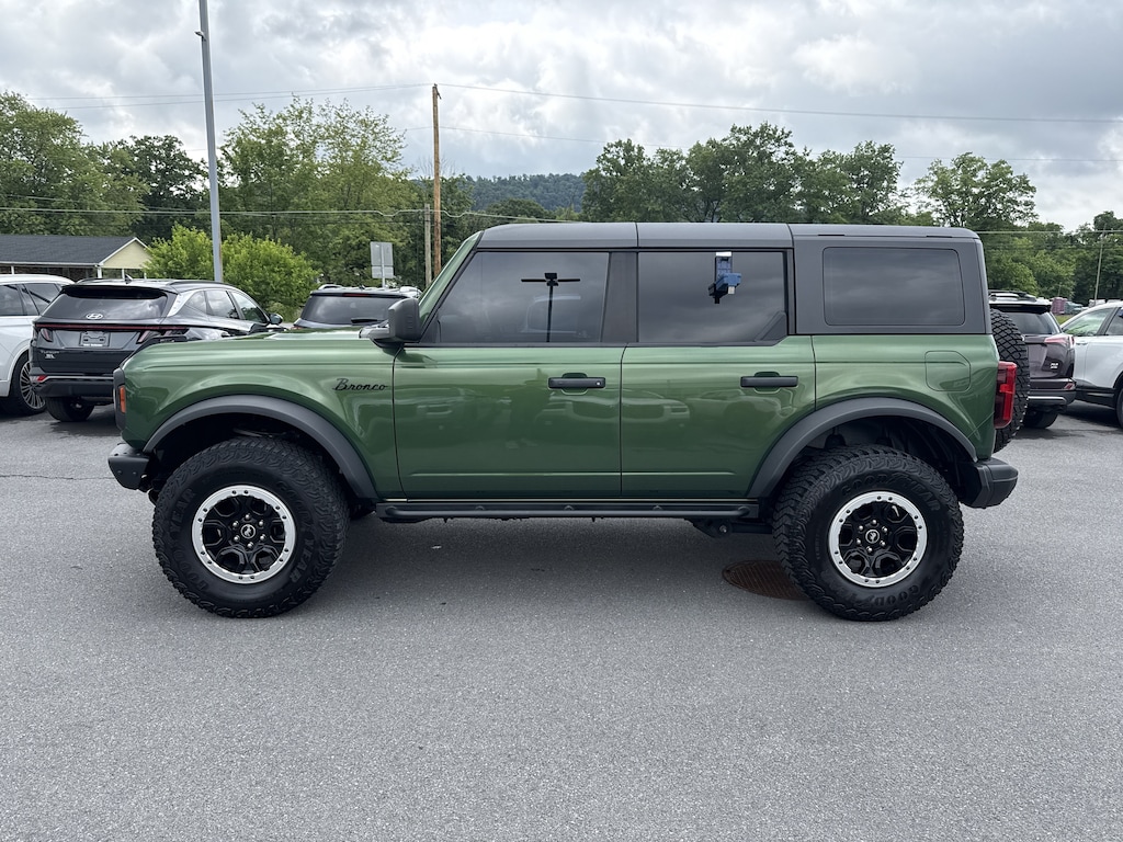 Used 2022 Ford Bronco Black Diamond SUV