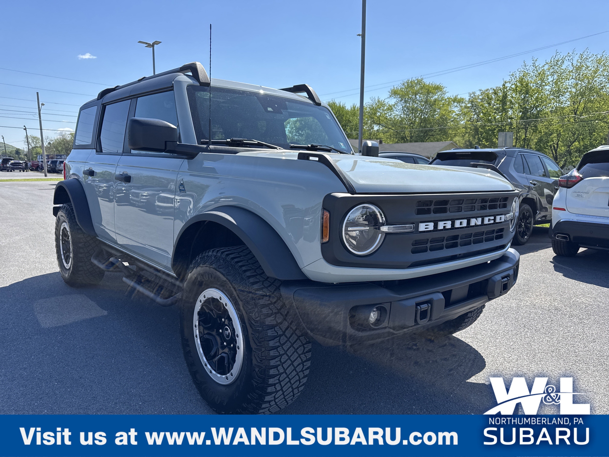 2023 Ford Bronco Black Diamond Advanced (322A) 4x4's photo