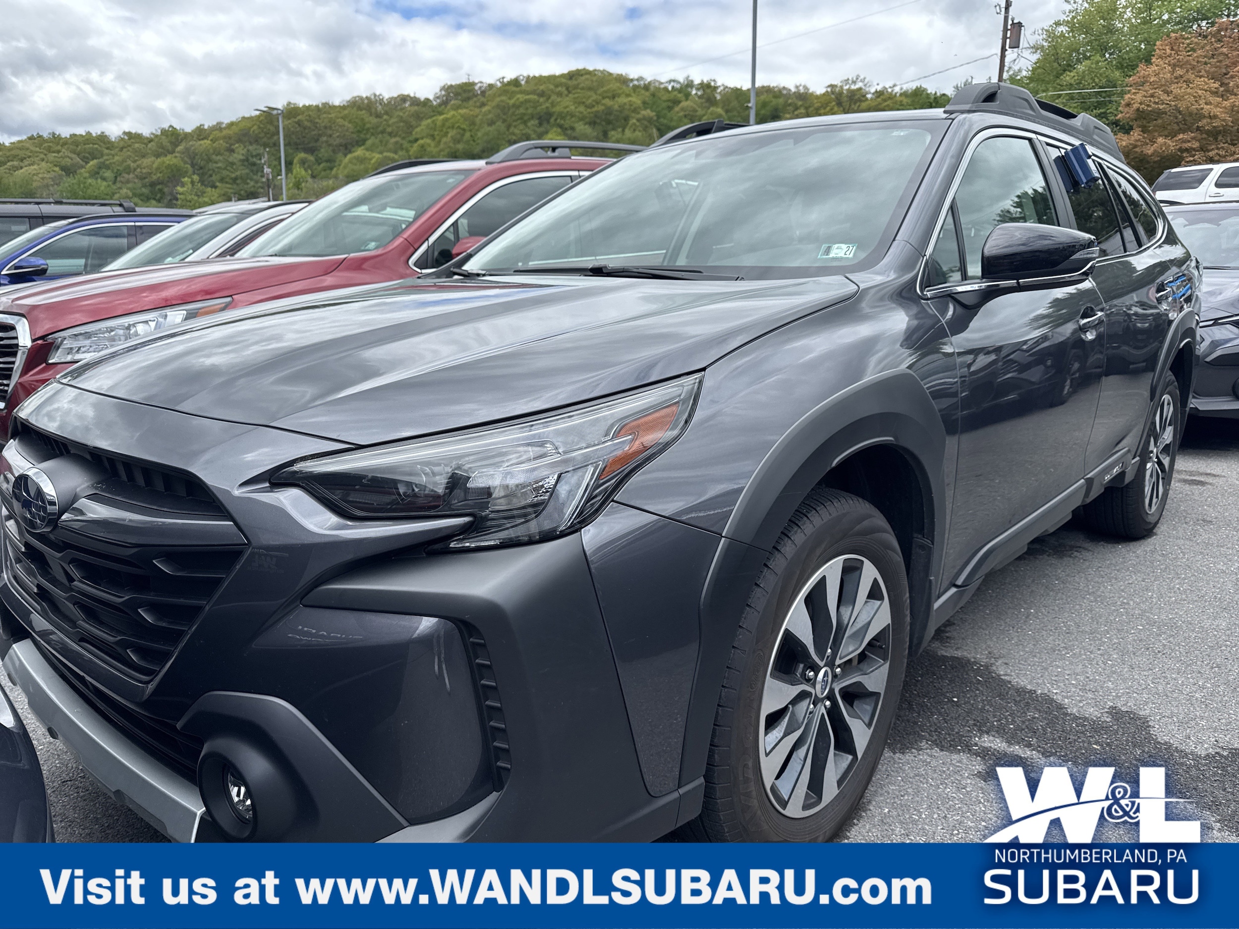 2025 Subaru Outback Limited's photo