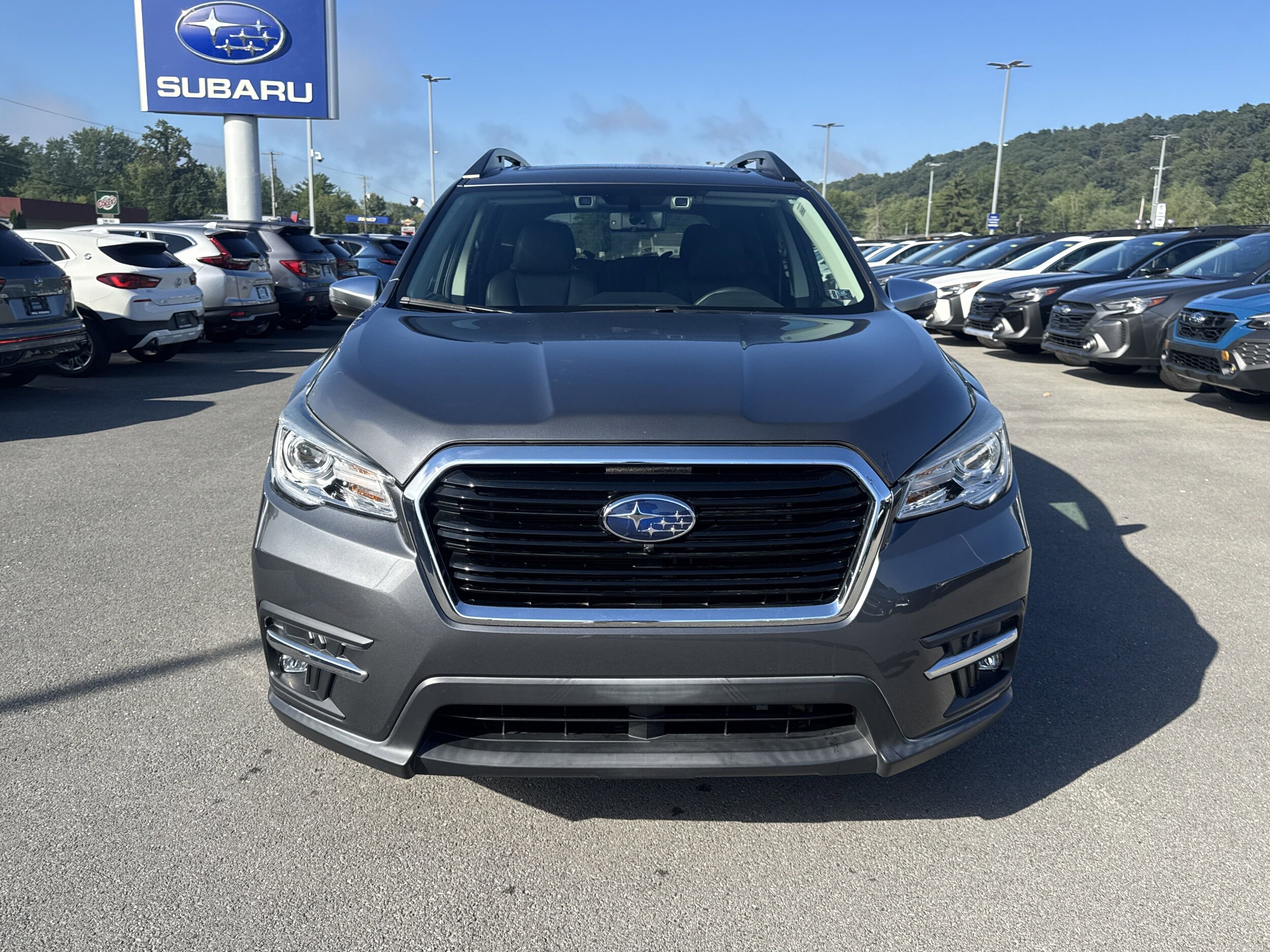 2021 Subaru Ascent Touring photo 3