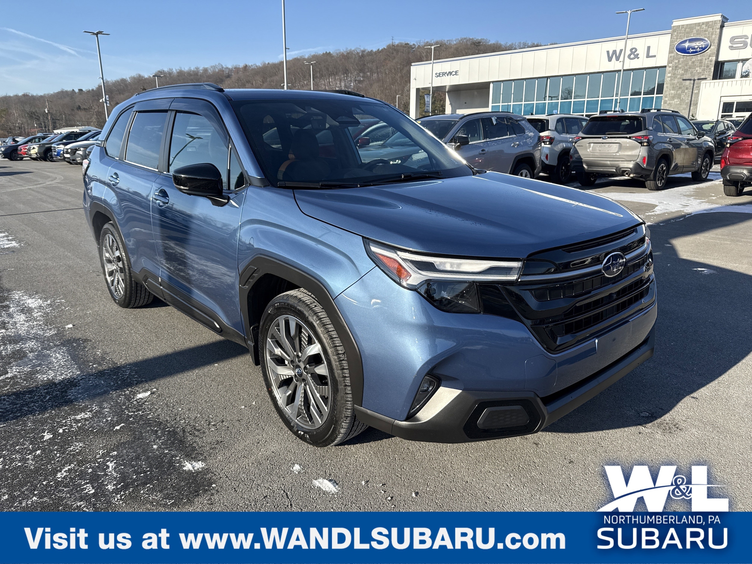 2025 Subaru Forester Touring's photo