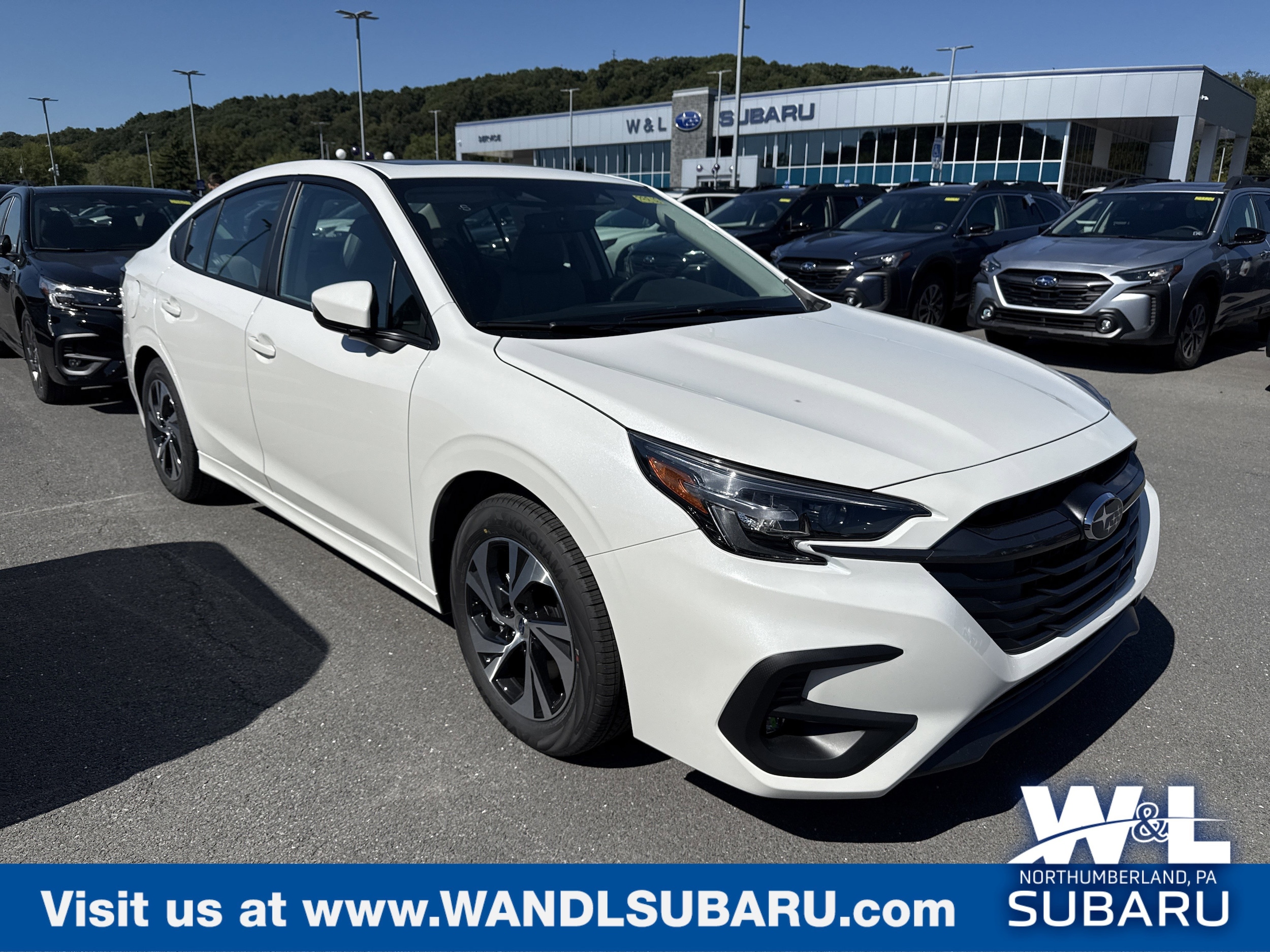 2025 Subaru Legacy Premium's photo