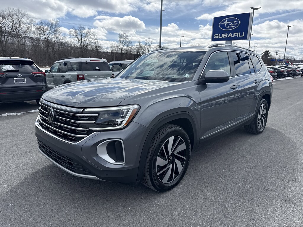 Used 2025 Volkswagen Atlas 2.0T SEL SUV