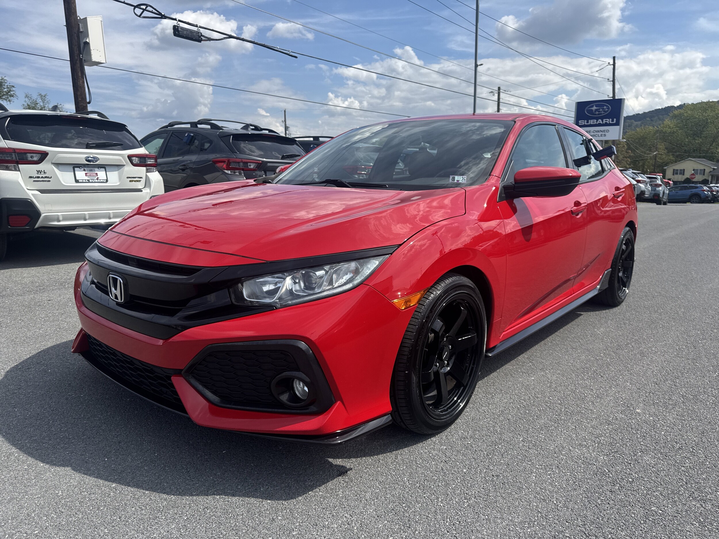 2018 Honda Civic Sport Hatchback photo 4