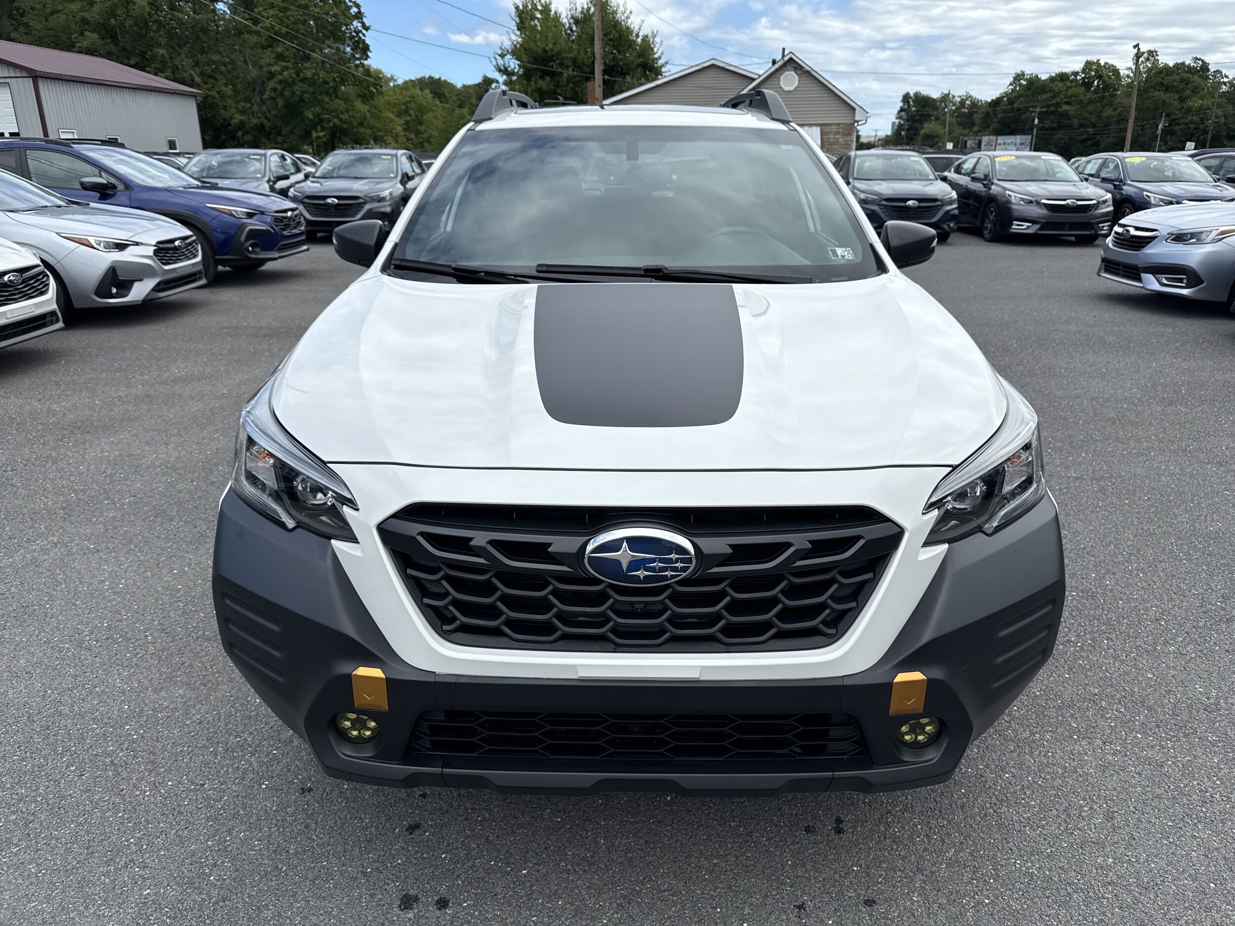 2022 Subaru Outback Wilderness photo 2