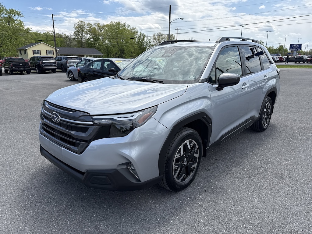 Used 2025 Subaru Forester Premium W BSD/Rcta/PRG SUV