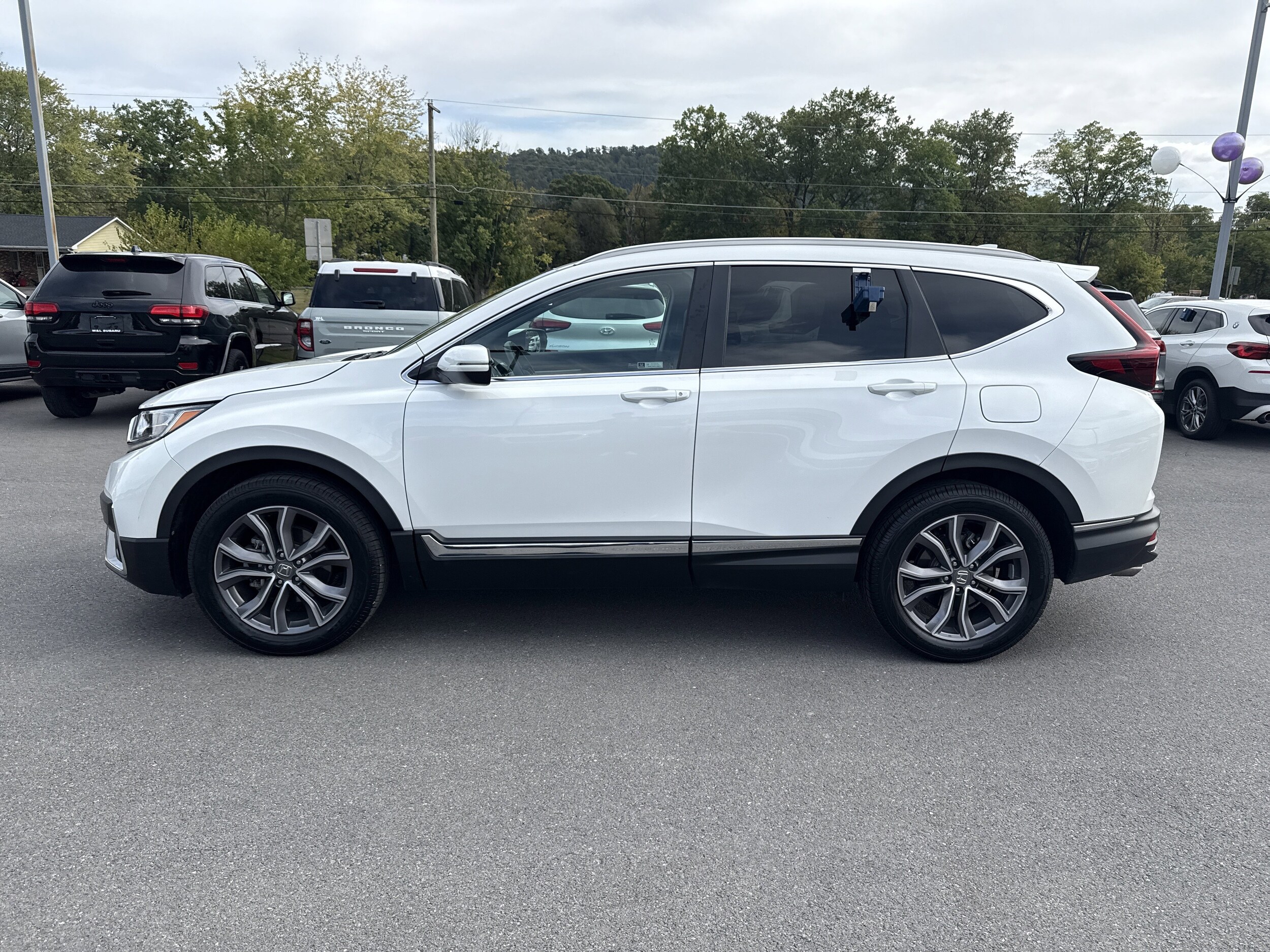 2020 Honda CR-V Touring photo 4