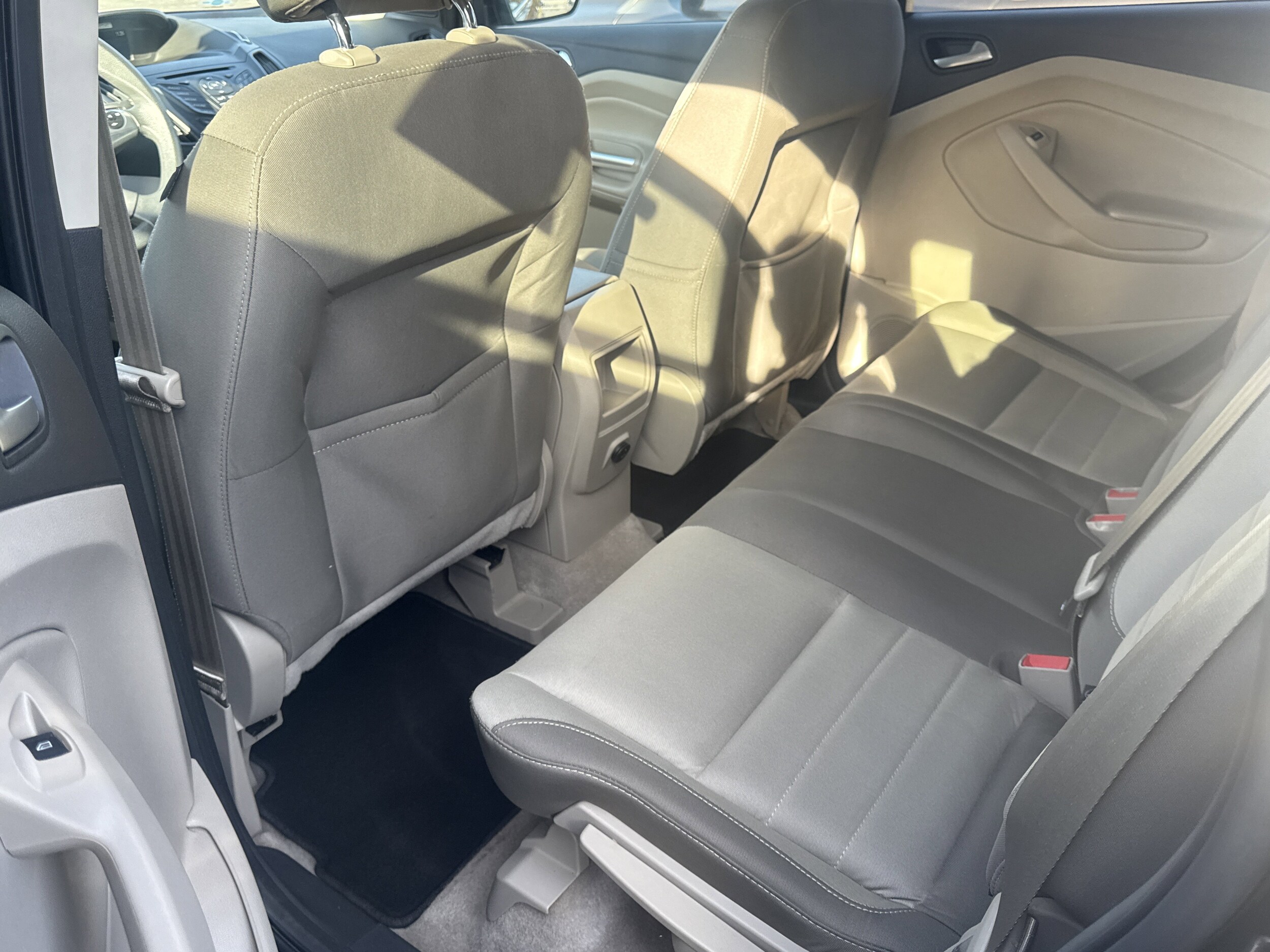 2015 Ford Escape SE photo 3