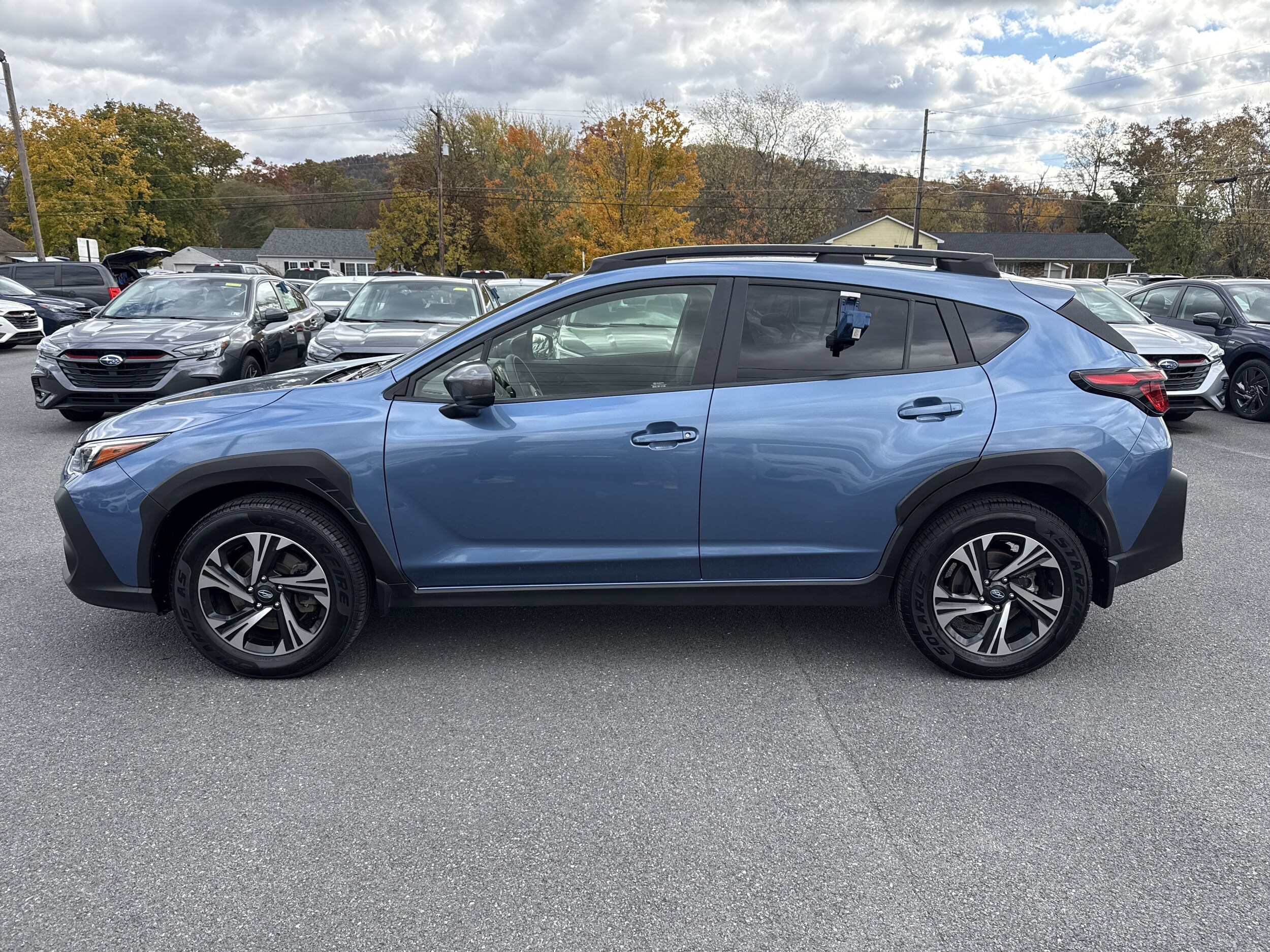 2024 Subaru Crosstrek Premium photo 4