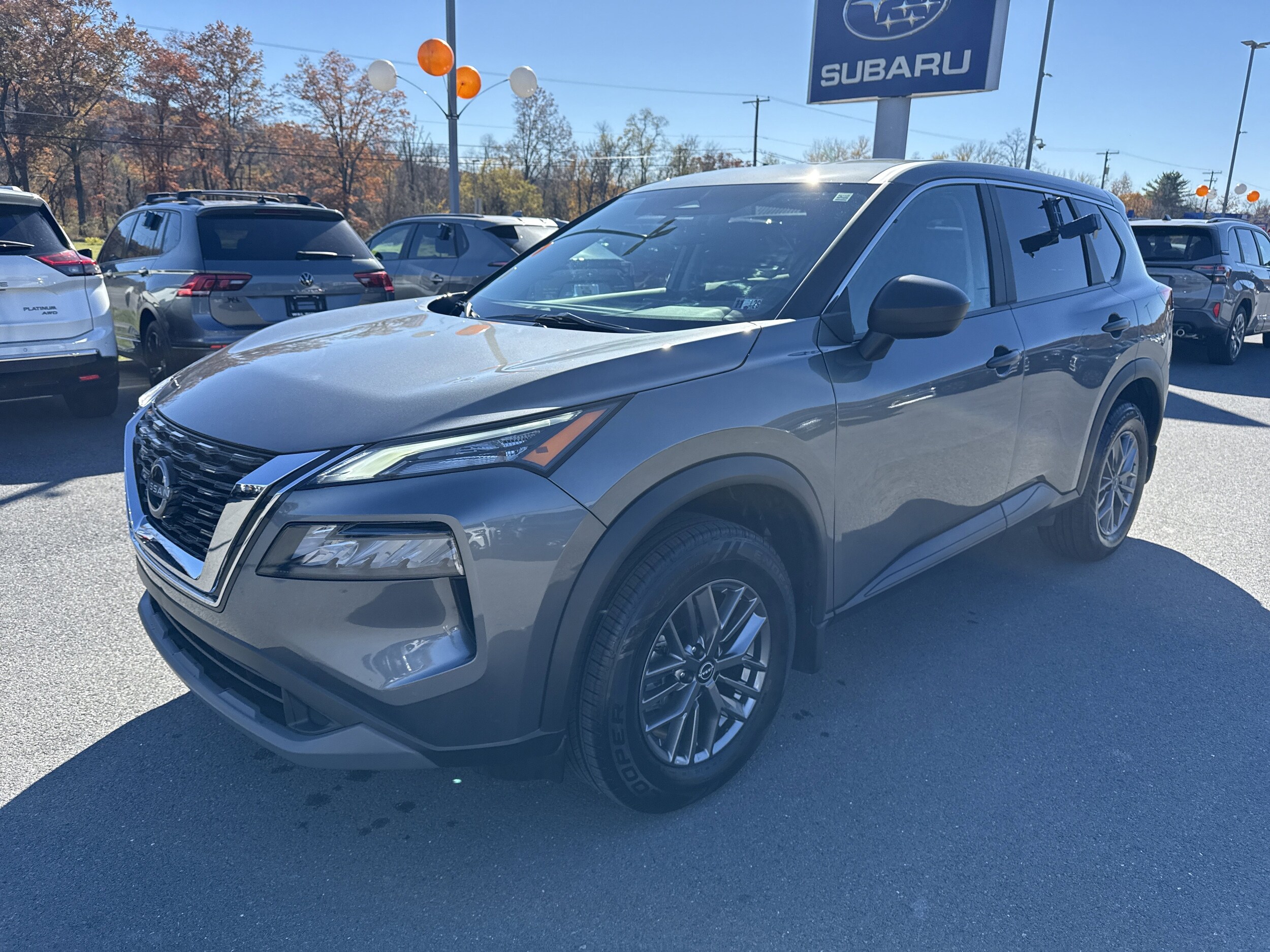 2023 Nissan Rogue S photo 3