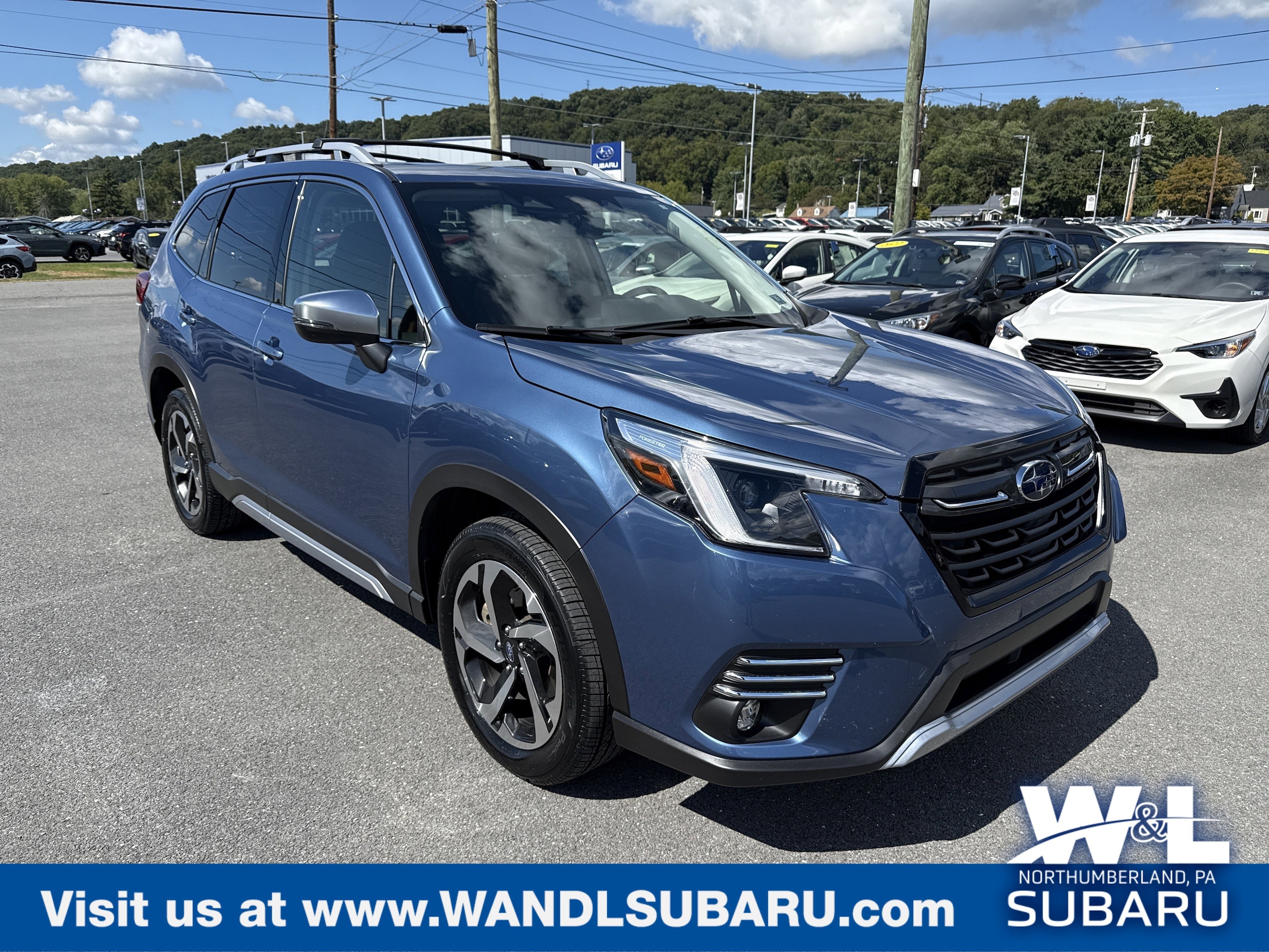 2023 Subaru Forester Touring's photo