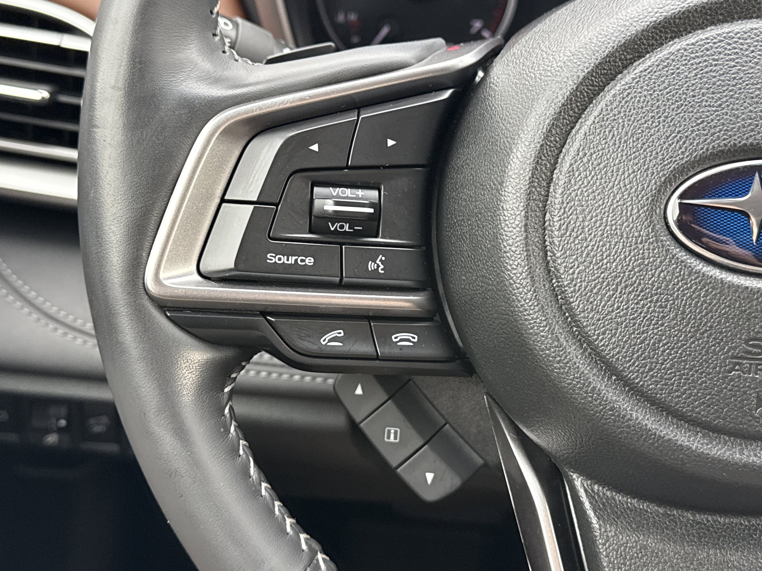 2020 Subaru Outback Touring - Photo 25