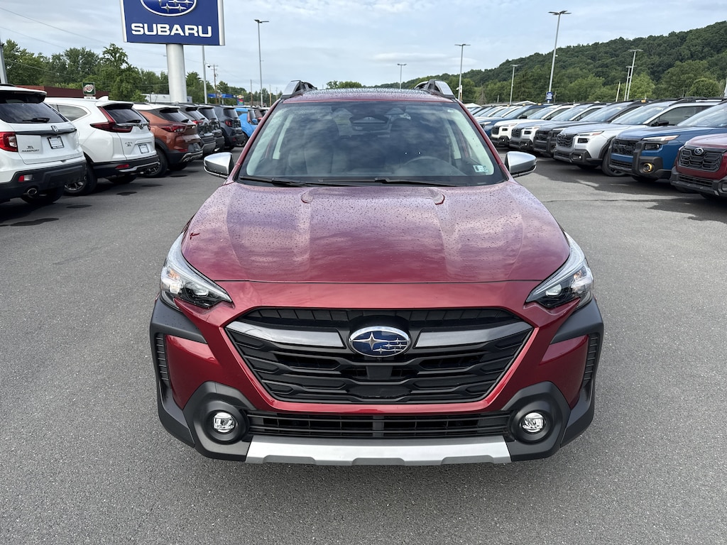Used 2025 Subaru Outback Touring SUV