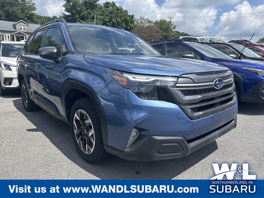 Used 2025 Subaru Forester Premium SUV