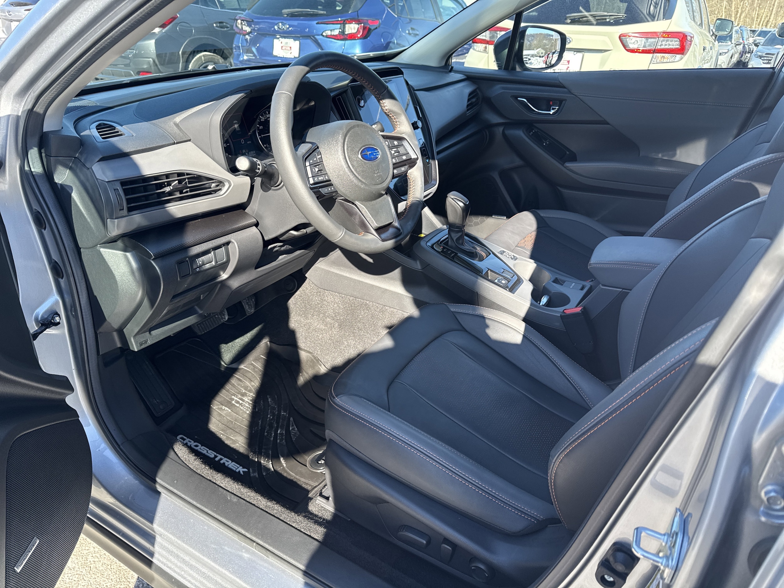2025 Subaru Crosstrek Limited - Photo 14