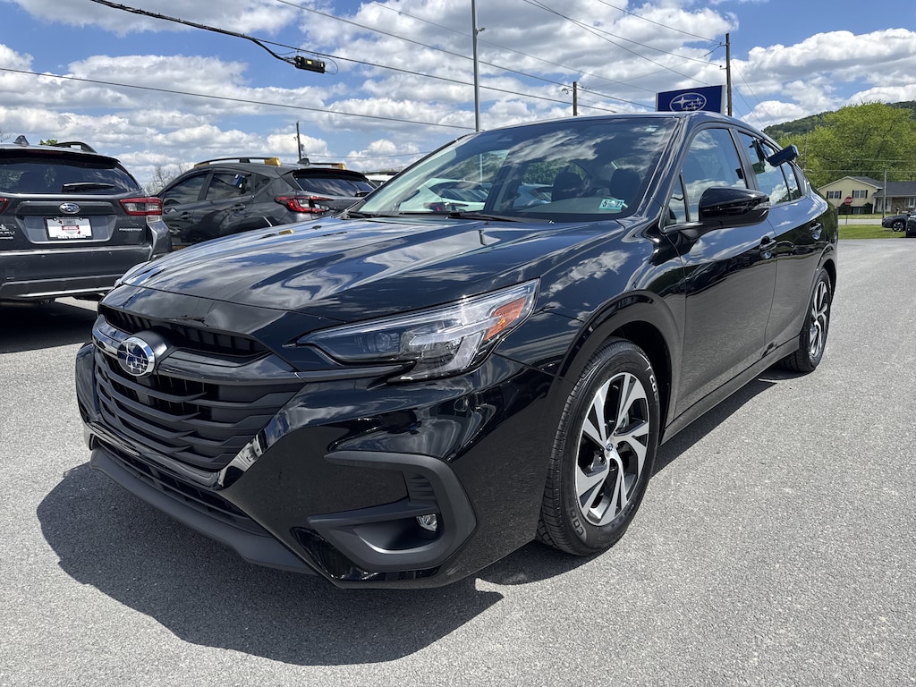 Certified 2025 Subaru Legacy Premium W BSD/Rcta Sedan