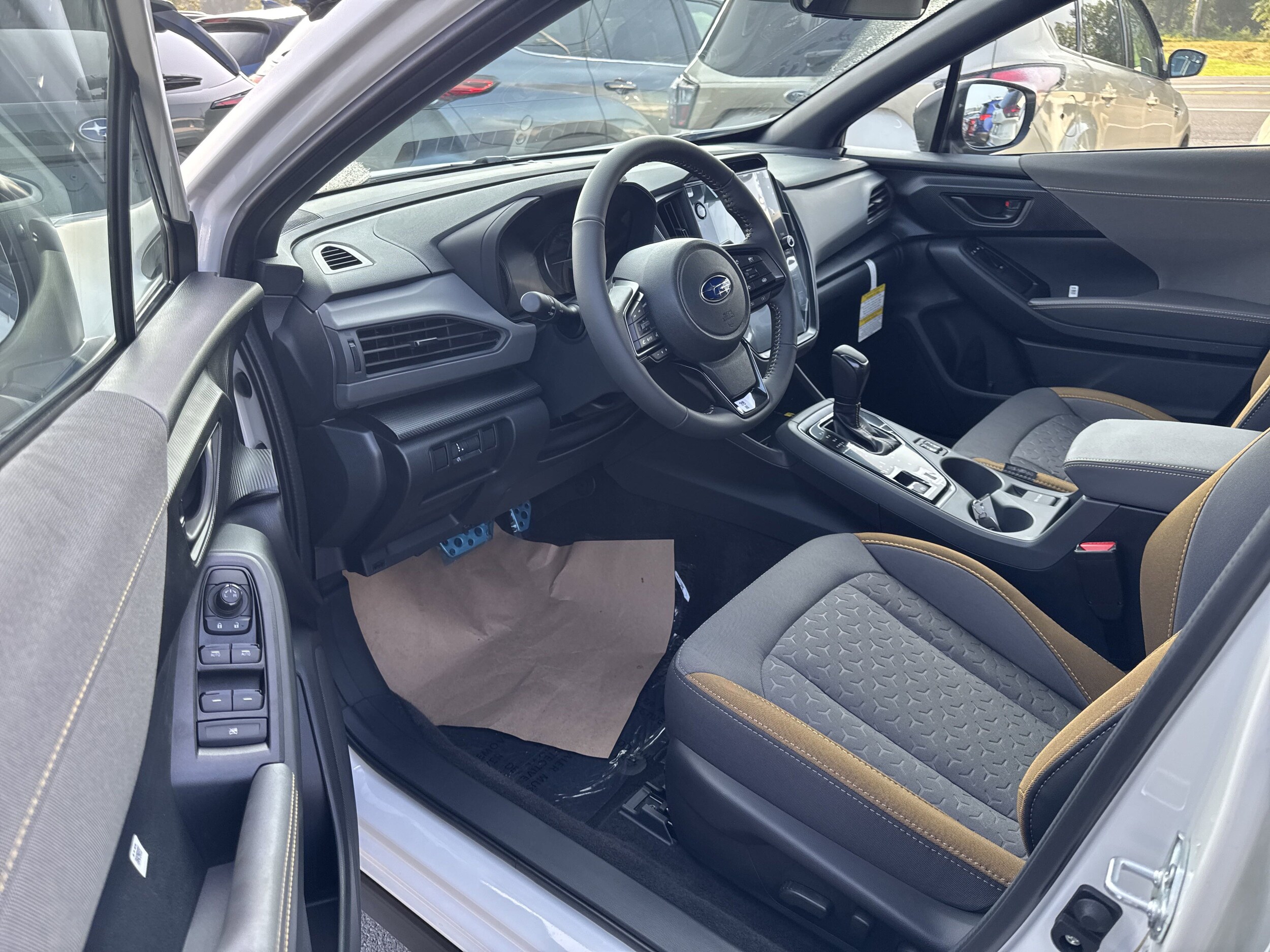 2025 Subaru Crosstrek Sport photo 2