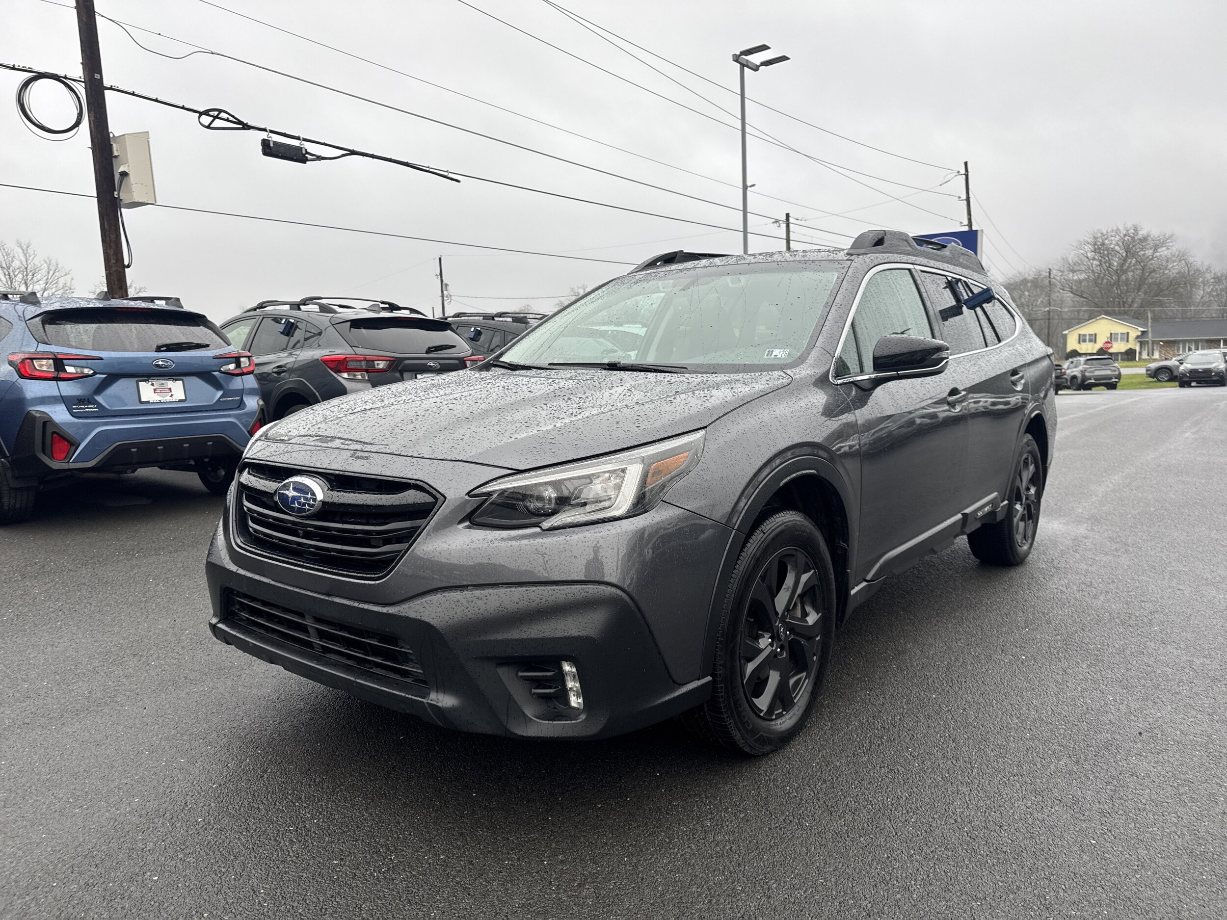 2022 Subaru Outback Onyx Edition XT photo 2