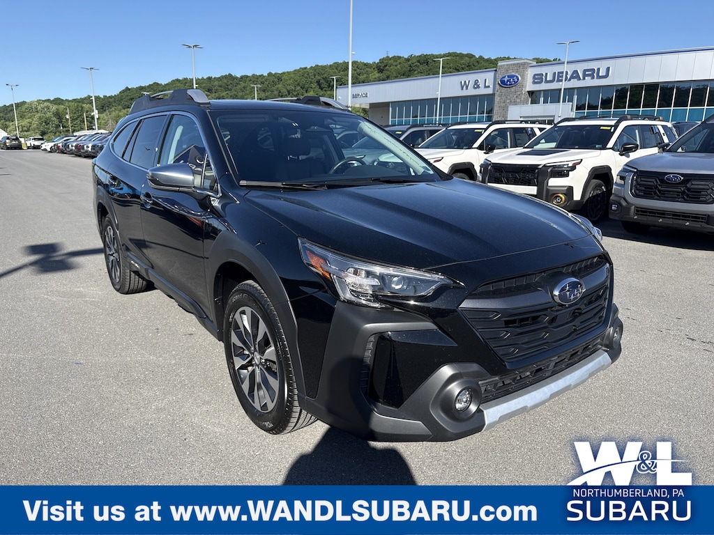 Used 2025 Subaru Outback Touring SUV