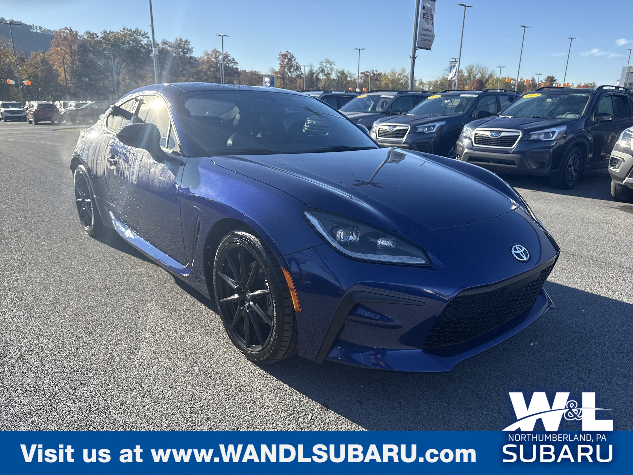 2023 Toyota GR86 Premium's photo