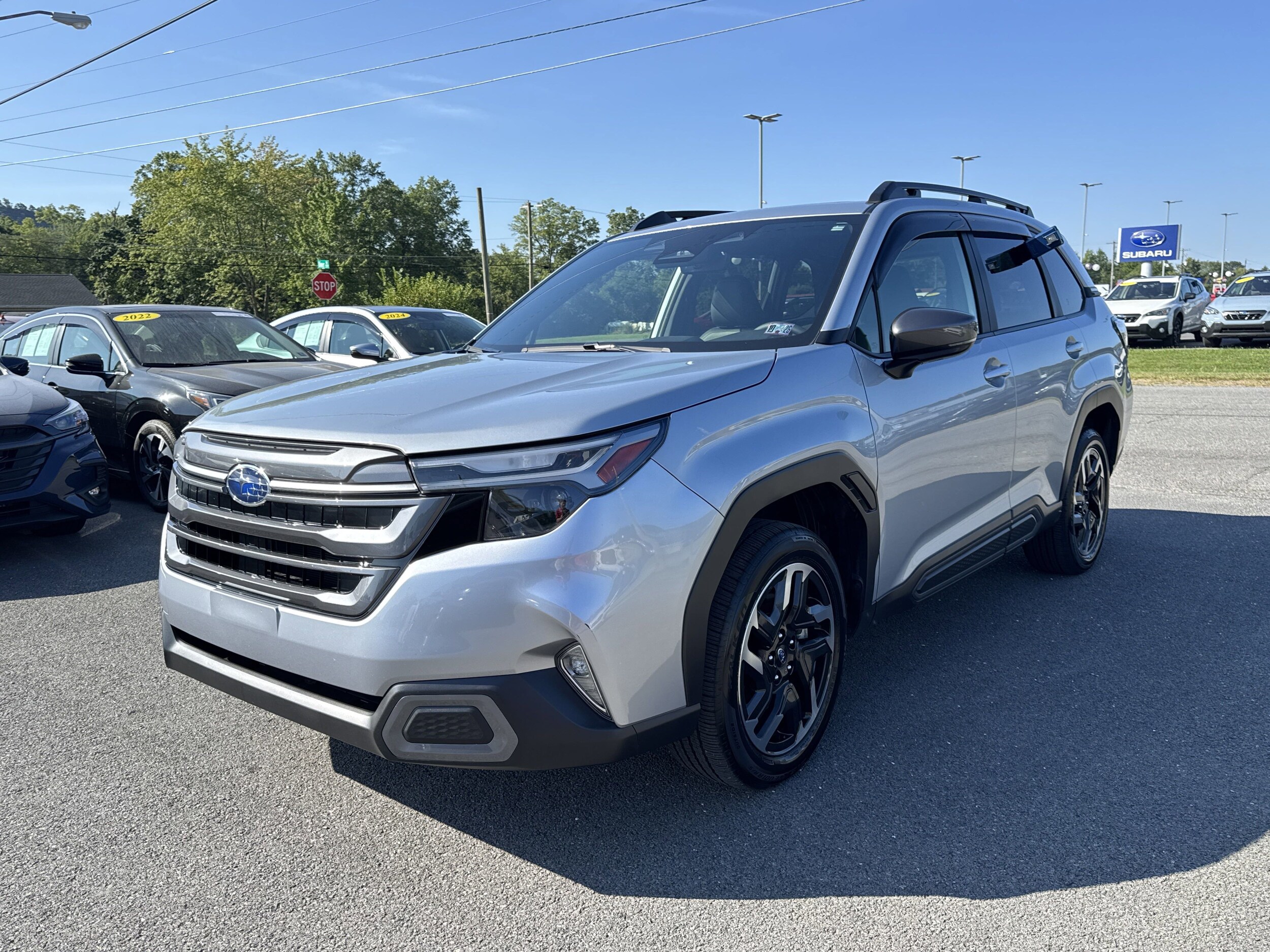 2025 Subaru Forester Limited photo 3